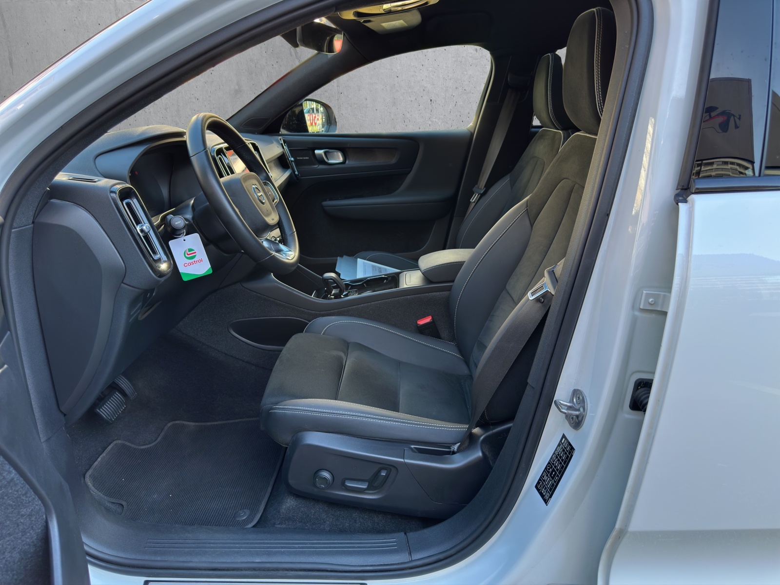 Image VOLVO C40 C40 P8 Twin Recharge Ultimate AWD