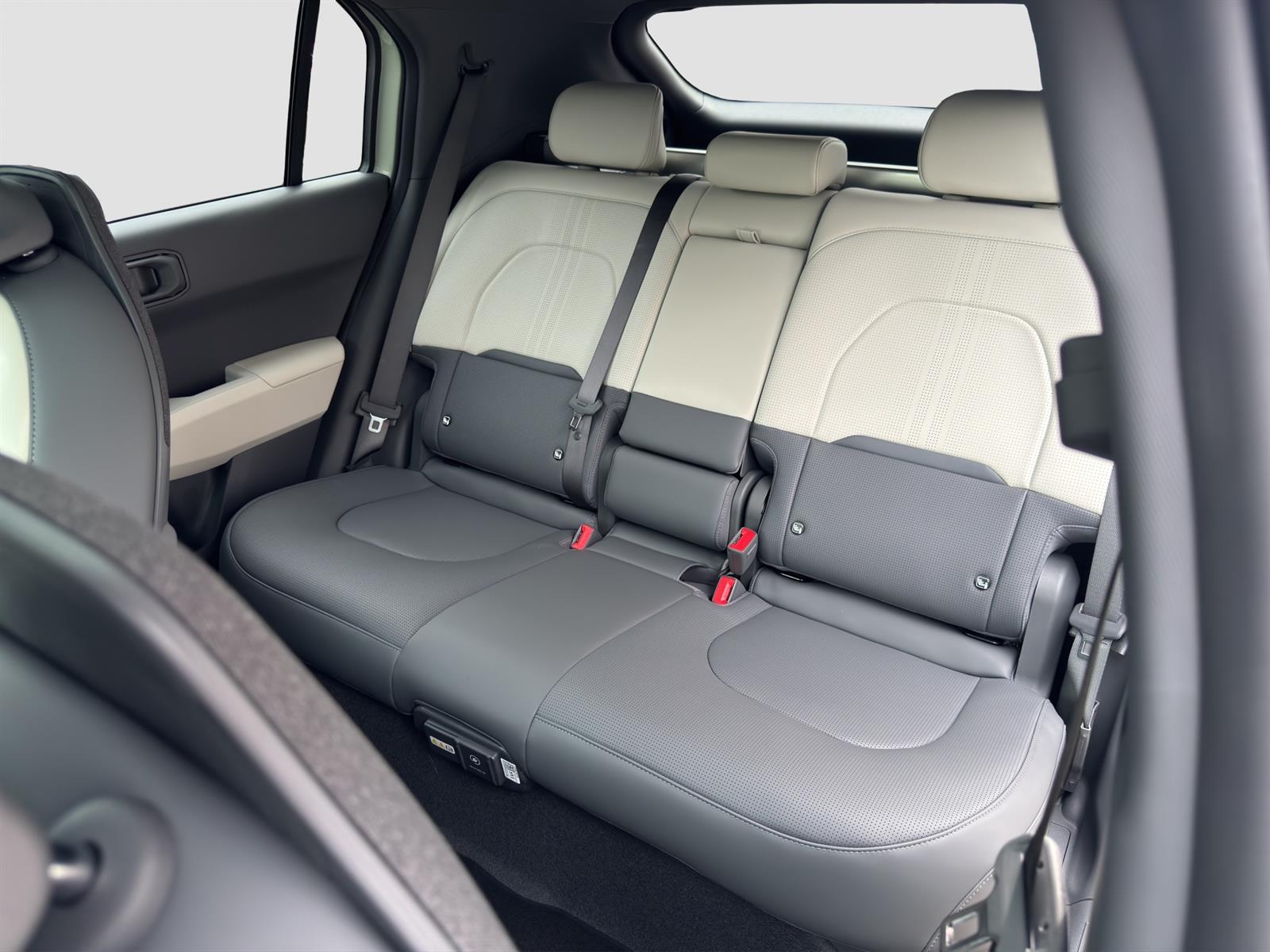 KIA EV3 81 kWh GT-Line 4x4-image-5