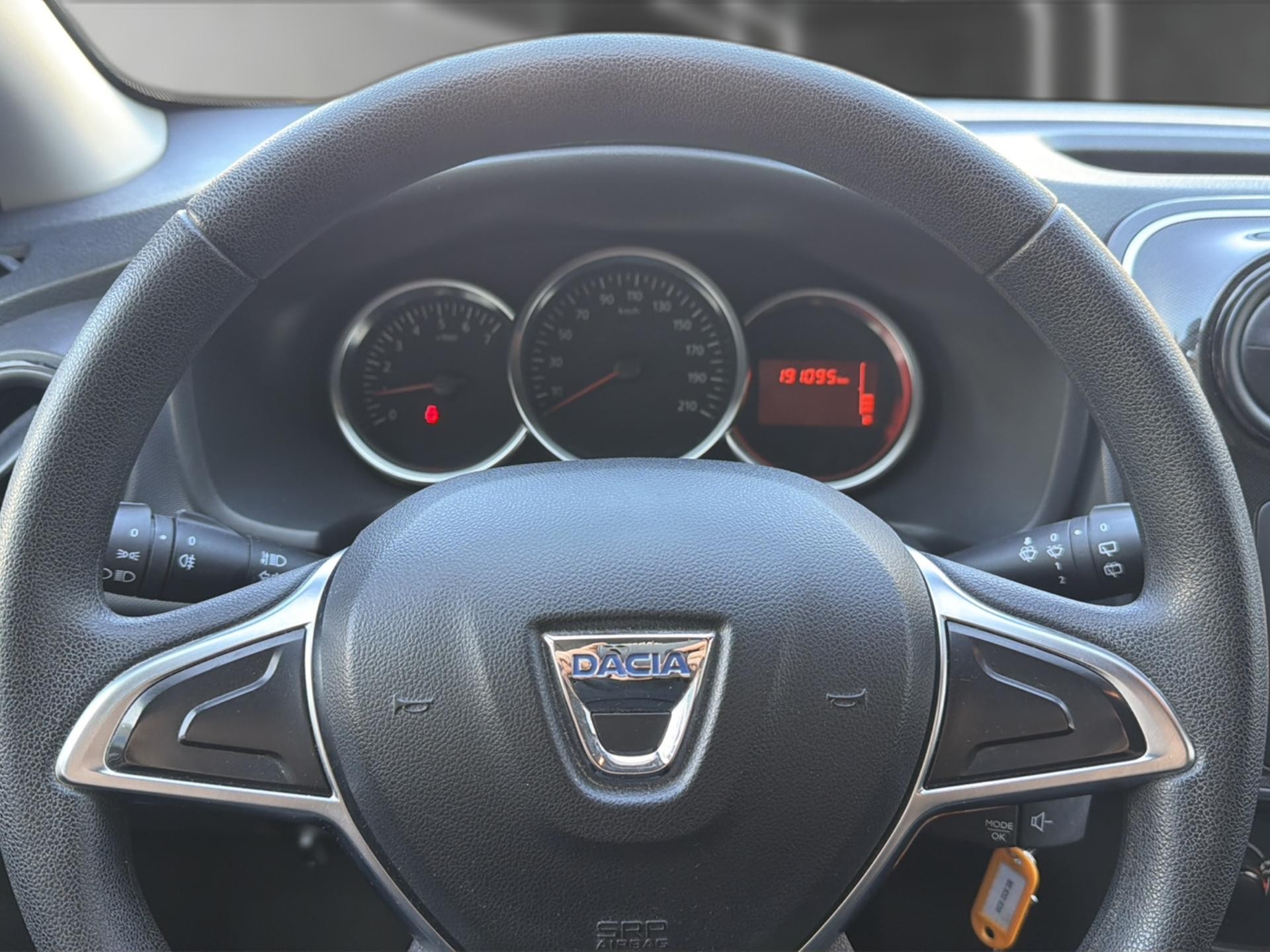 DACIA Sandero 1.0 Comfort-image-15