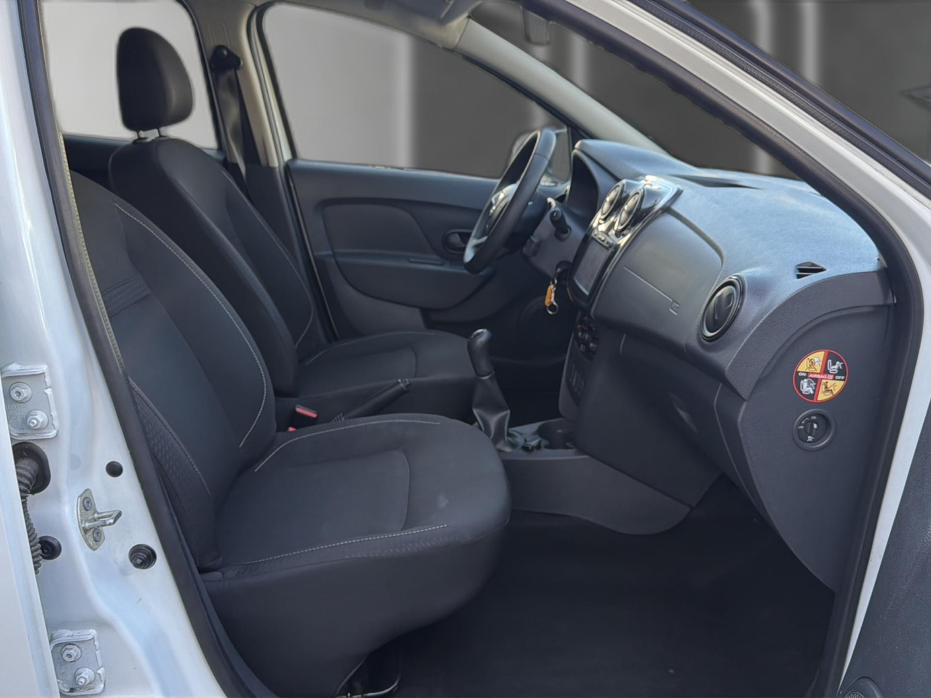 DACIA Sandero 1.0 Comfort-image-11