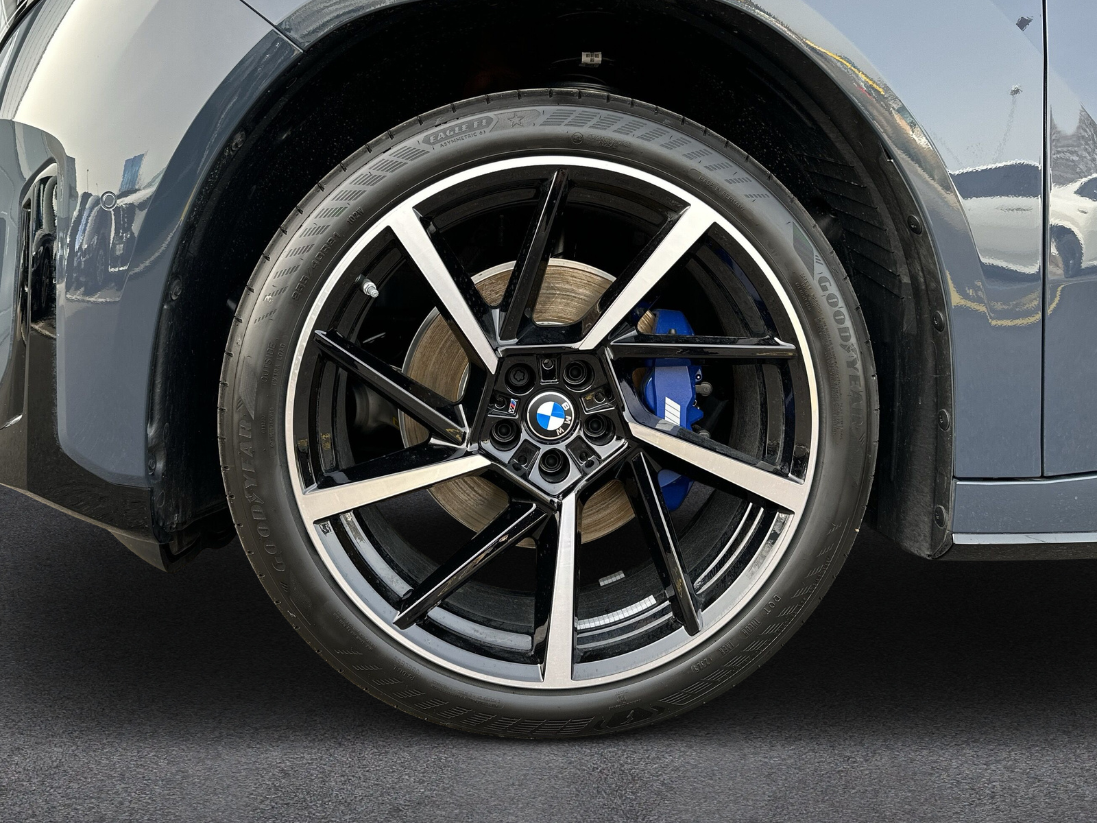 BMW iX3 50 xDrive M Sport-image-8