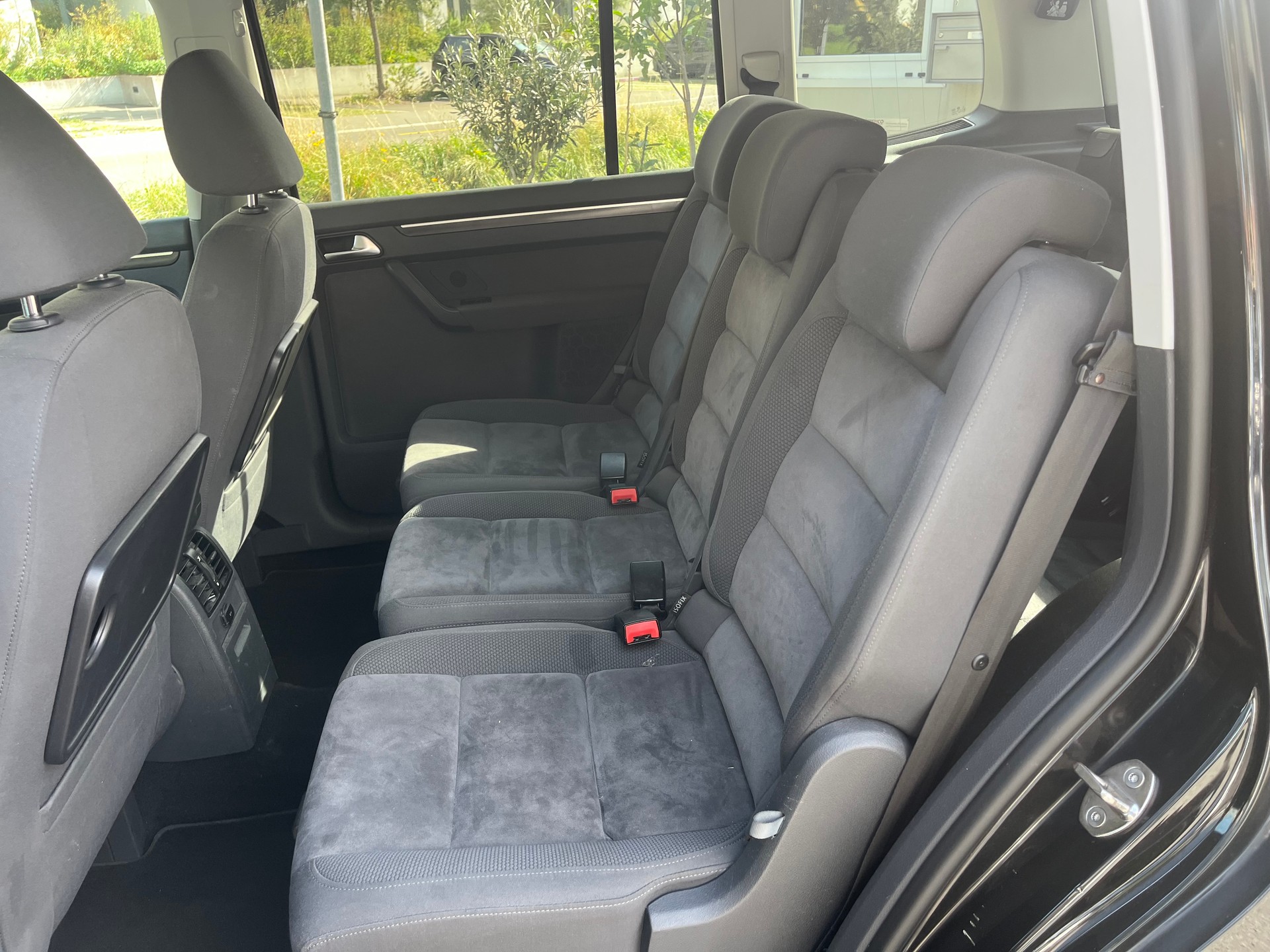 VW Touran 1.4 TSI Trendline-image-8
