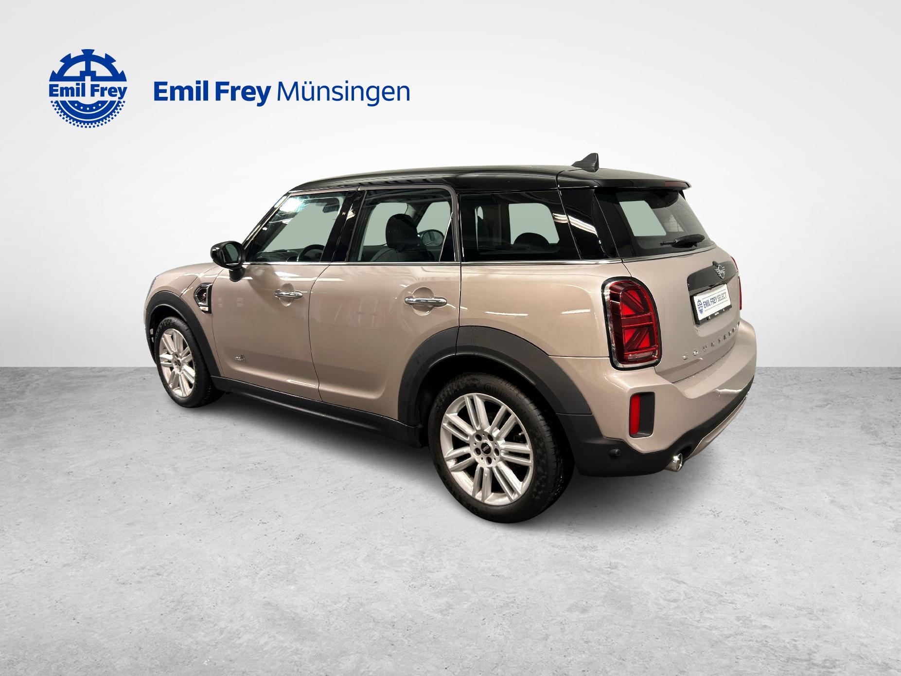 MINI Countryman F60 2.0i Cooper S ALL4-image-9