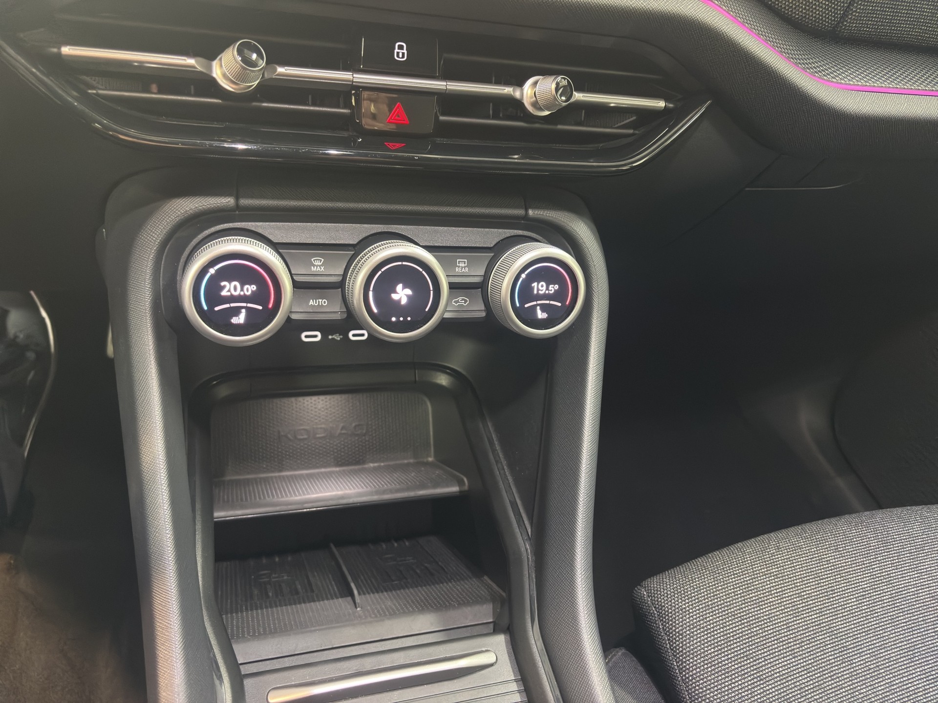 SKODA Kodiaq 1.5 TSI mHEV Selection-image-15