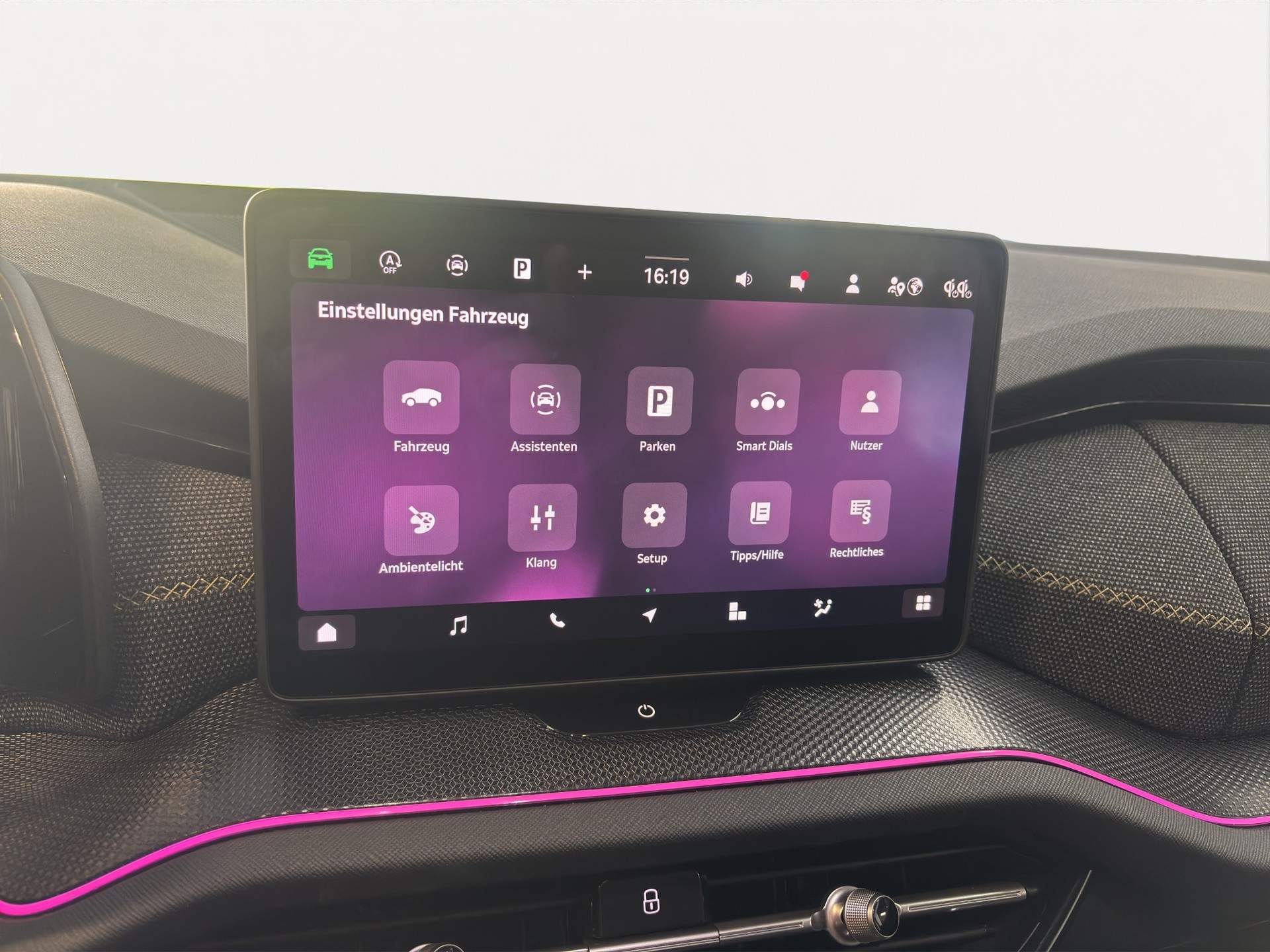 SKODA Kodiaq 1.5 TSI mHEV Selection-image-13