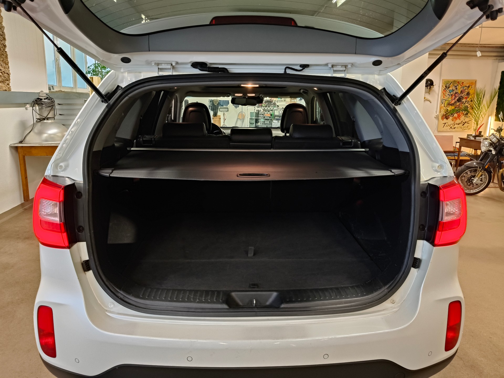 KIA Sorento 2.2 CRDI Style Automatic-image-24