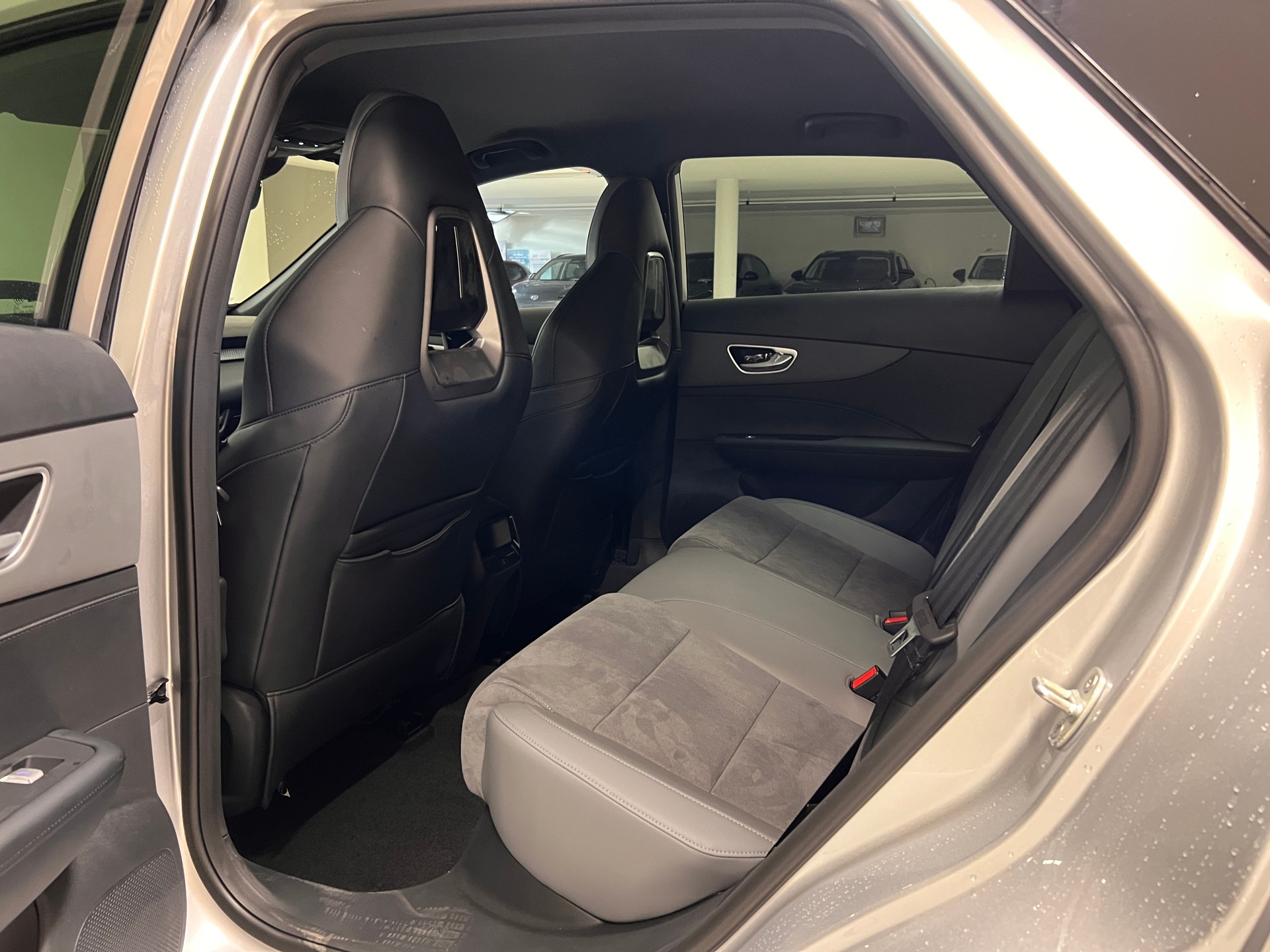 MG 4 EV 64kWh Xpower AWD-image-7