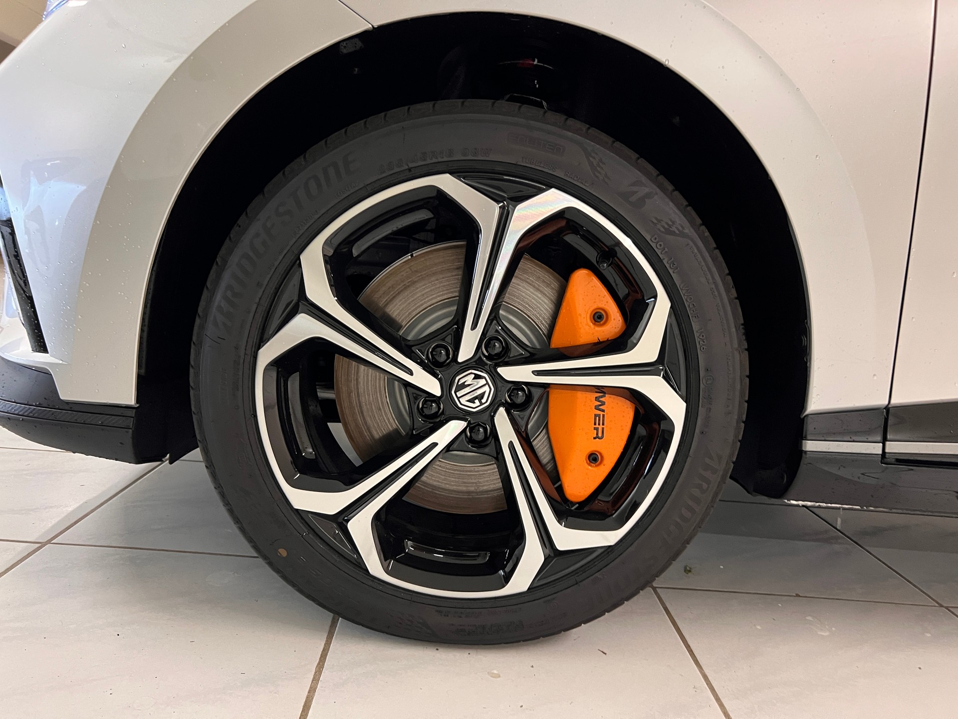 MG 4 EV 64kWh Xpower AWD-image-5