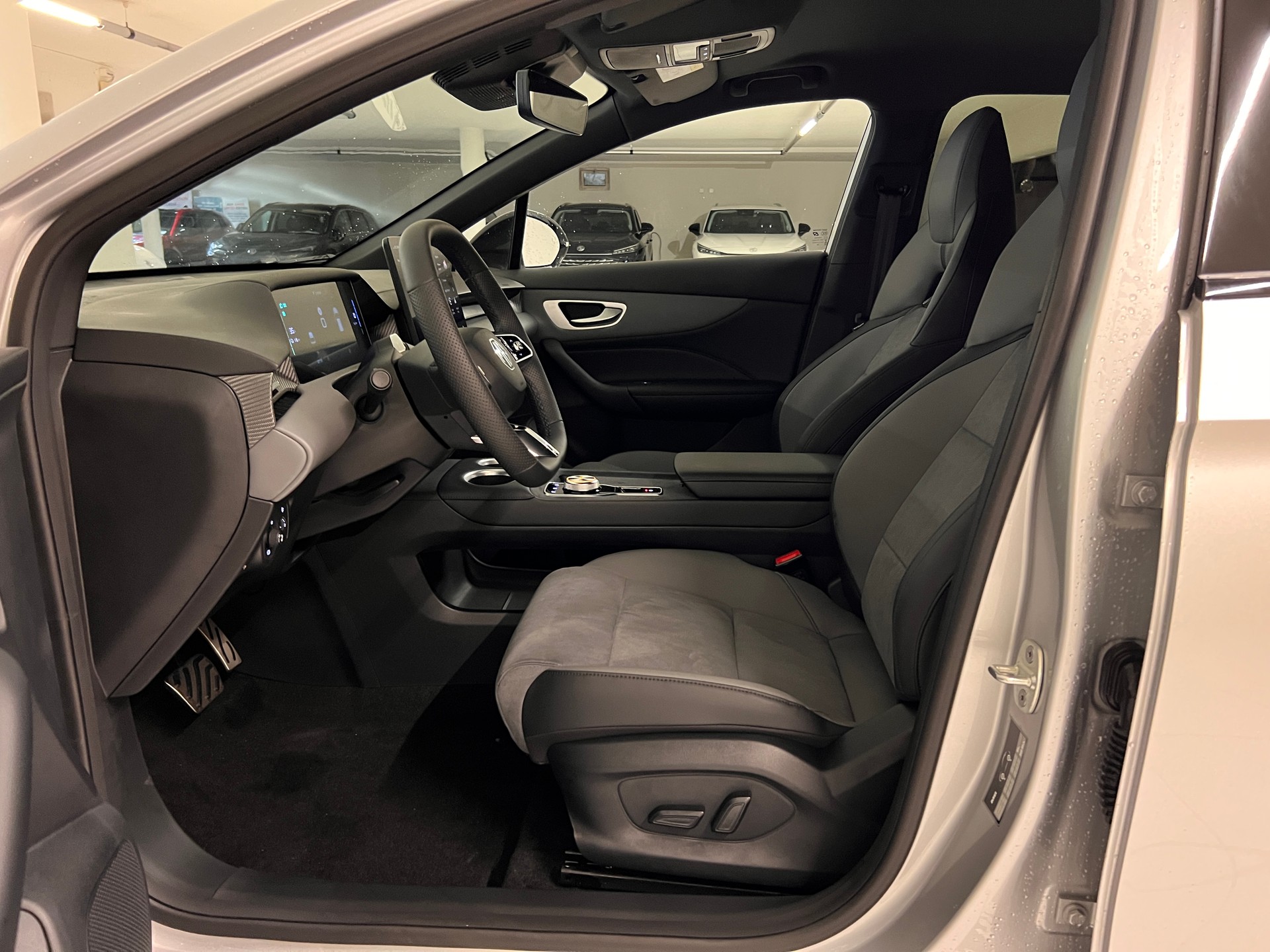 MG 4 EV 64kWh Xpower AWD-image-8