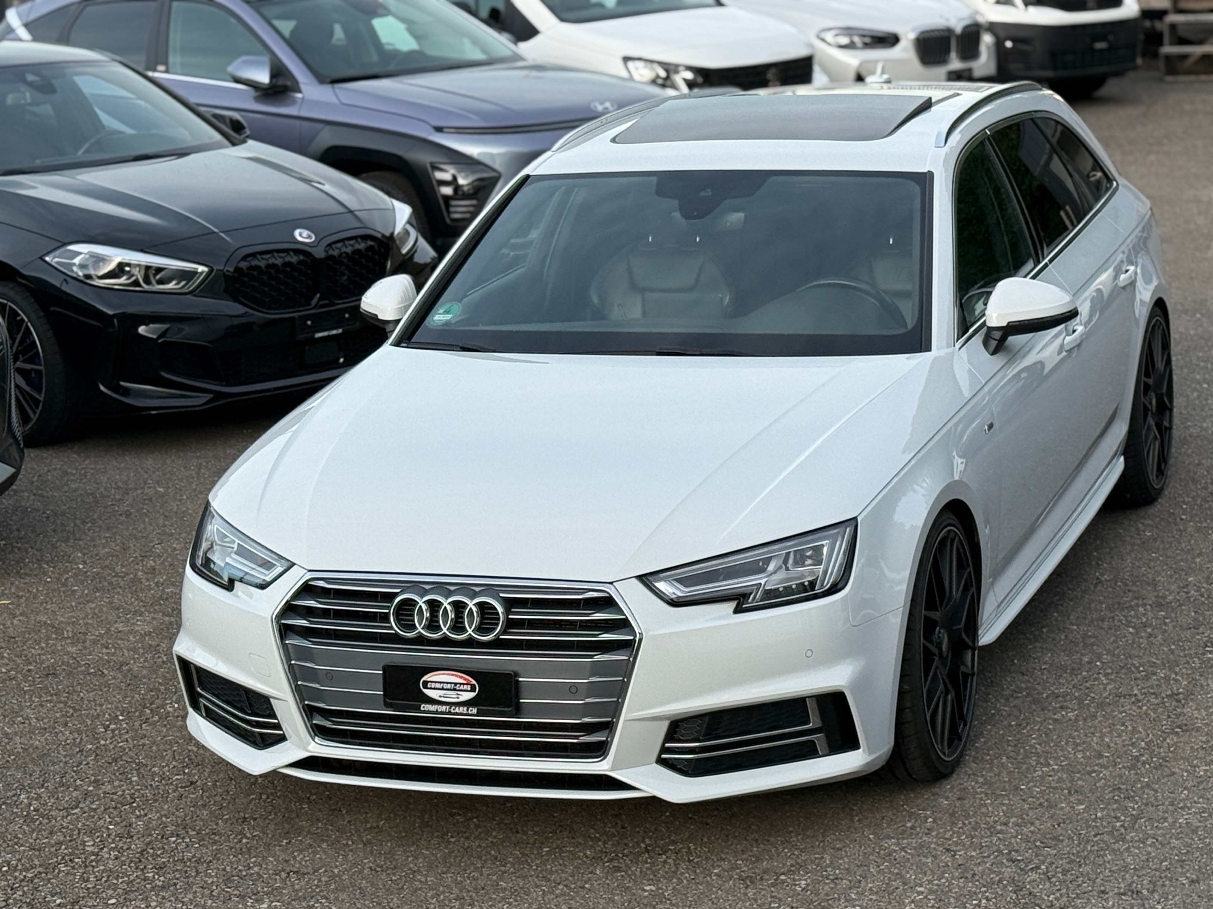Car photo