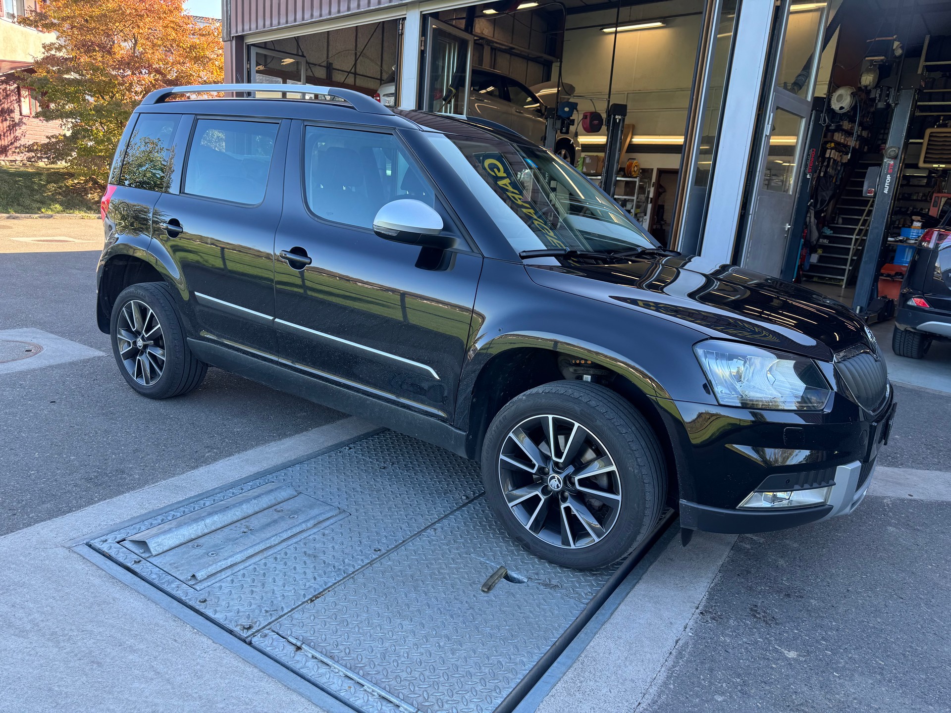 SKODA Yeti 1.4 TSI Style Outdoor 4x4 DSG-image-2