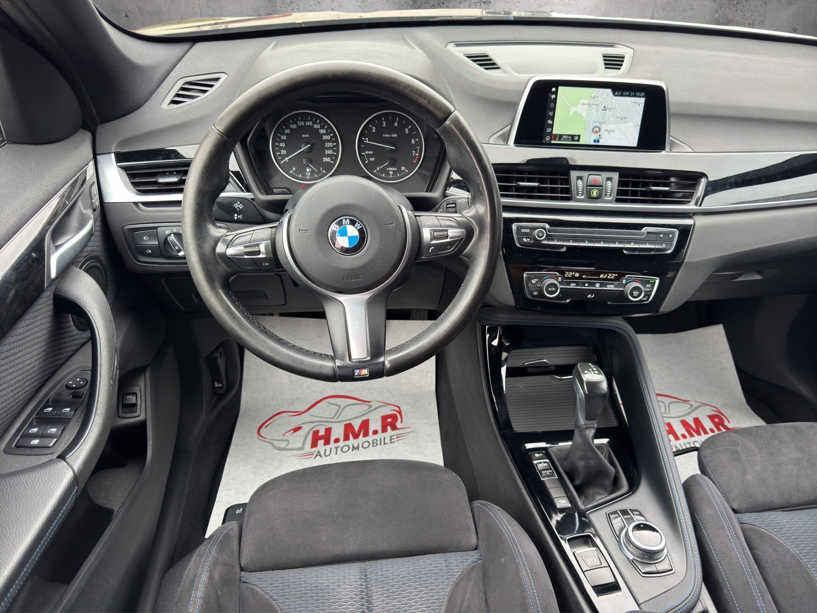 BMW X1 xDrive 20i M Sport Steptronic-image-11