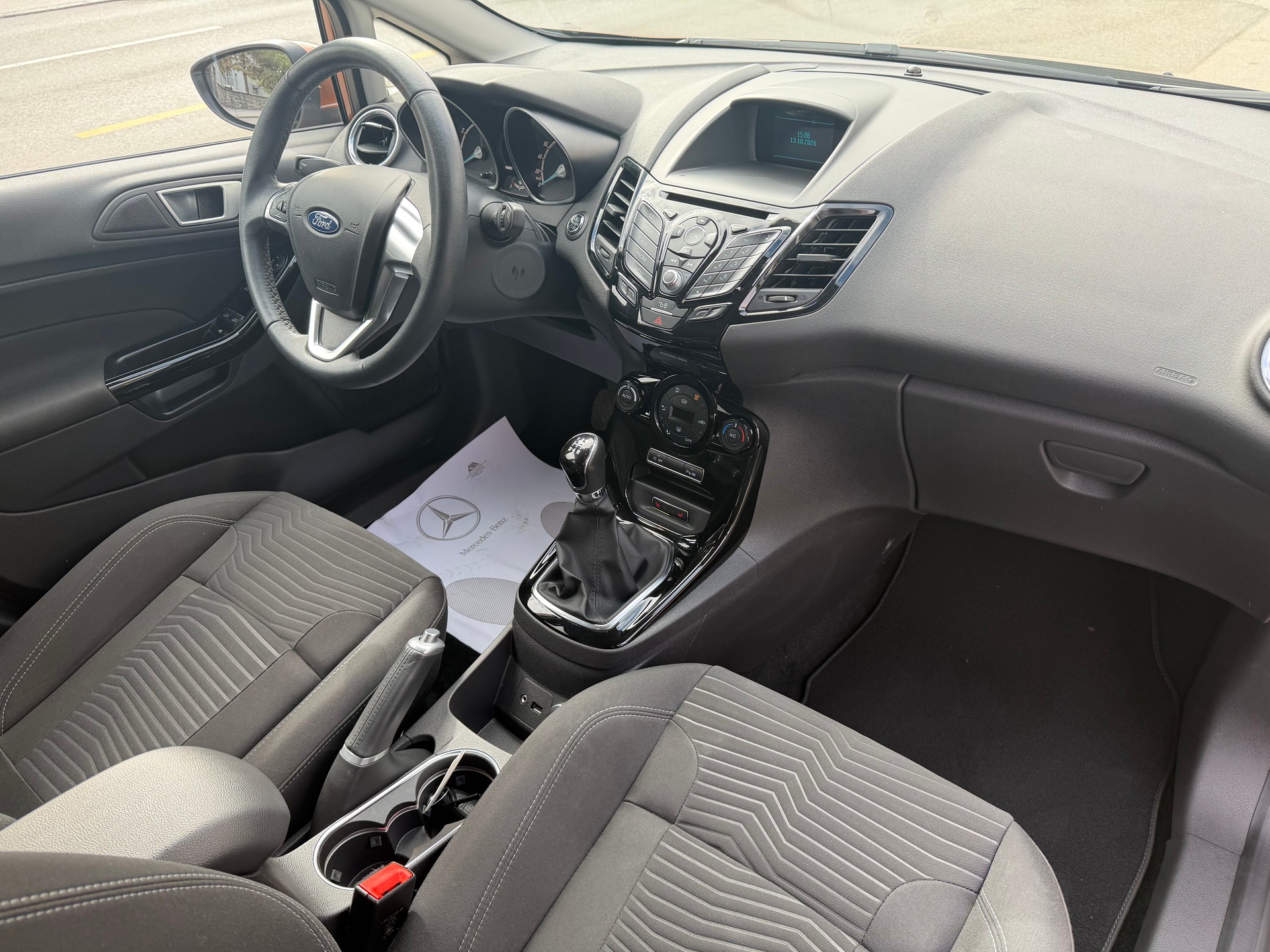 FORD Fiesta 1.0 SCTi Titanium-image-8