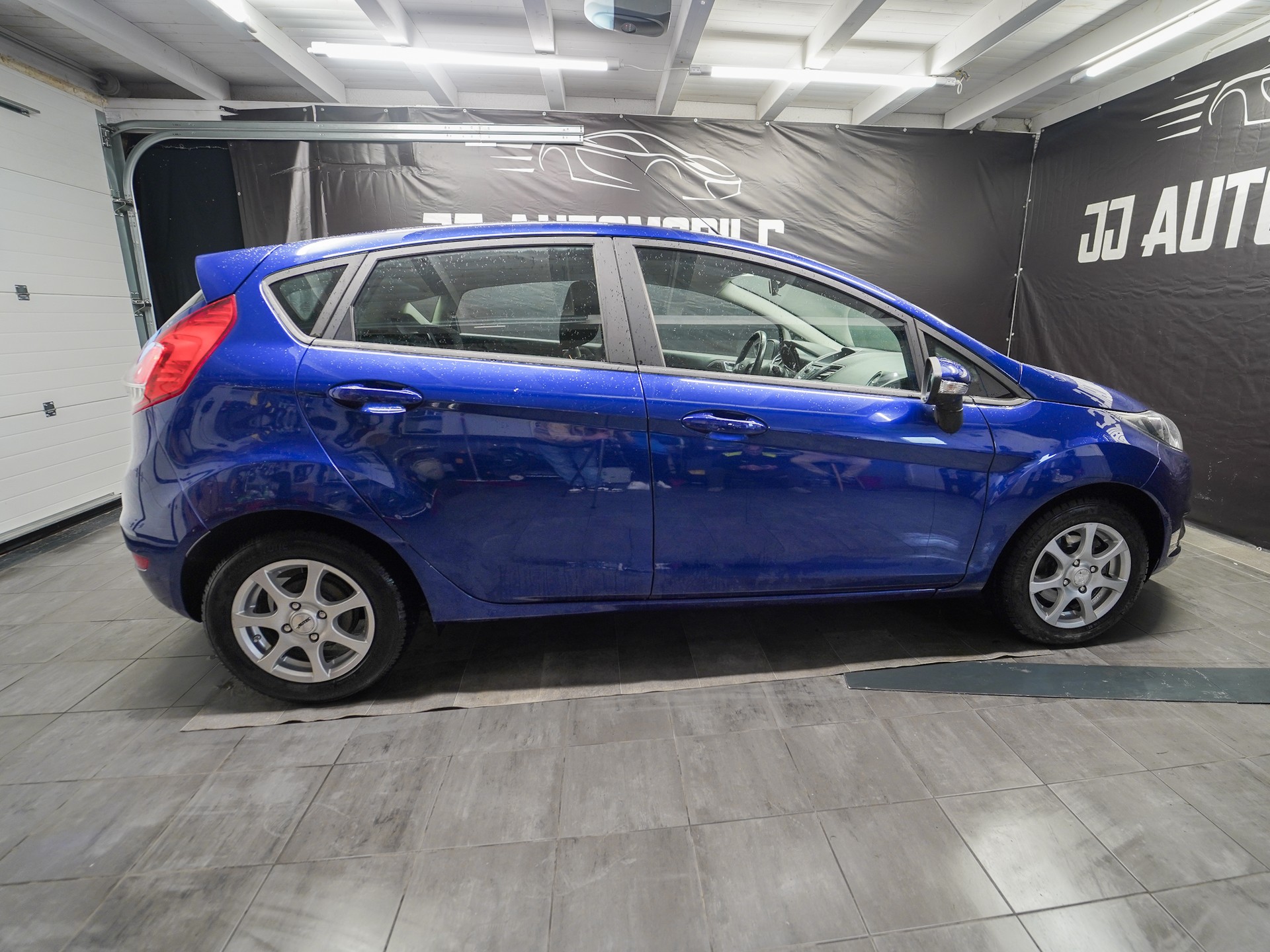 FORD Fiesta 1.0 SCTi Trend PowerShift-image-7