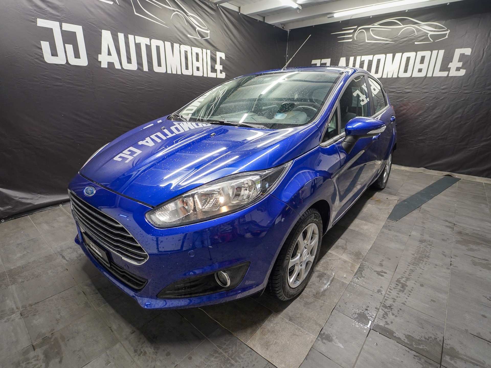 FORD Fiesta 1.0 SCTi Trend PowerShift-showroom-element-1