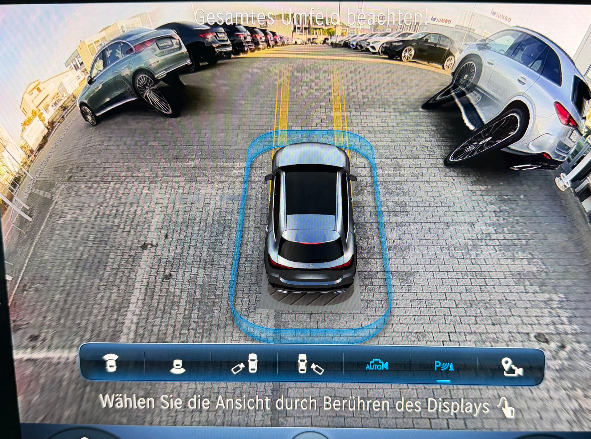 MERCEDES-BENZ GLC 220 d AMG Line 4Matic 9G-Tronic-image-10