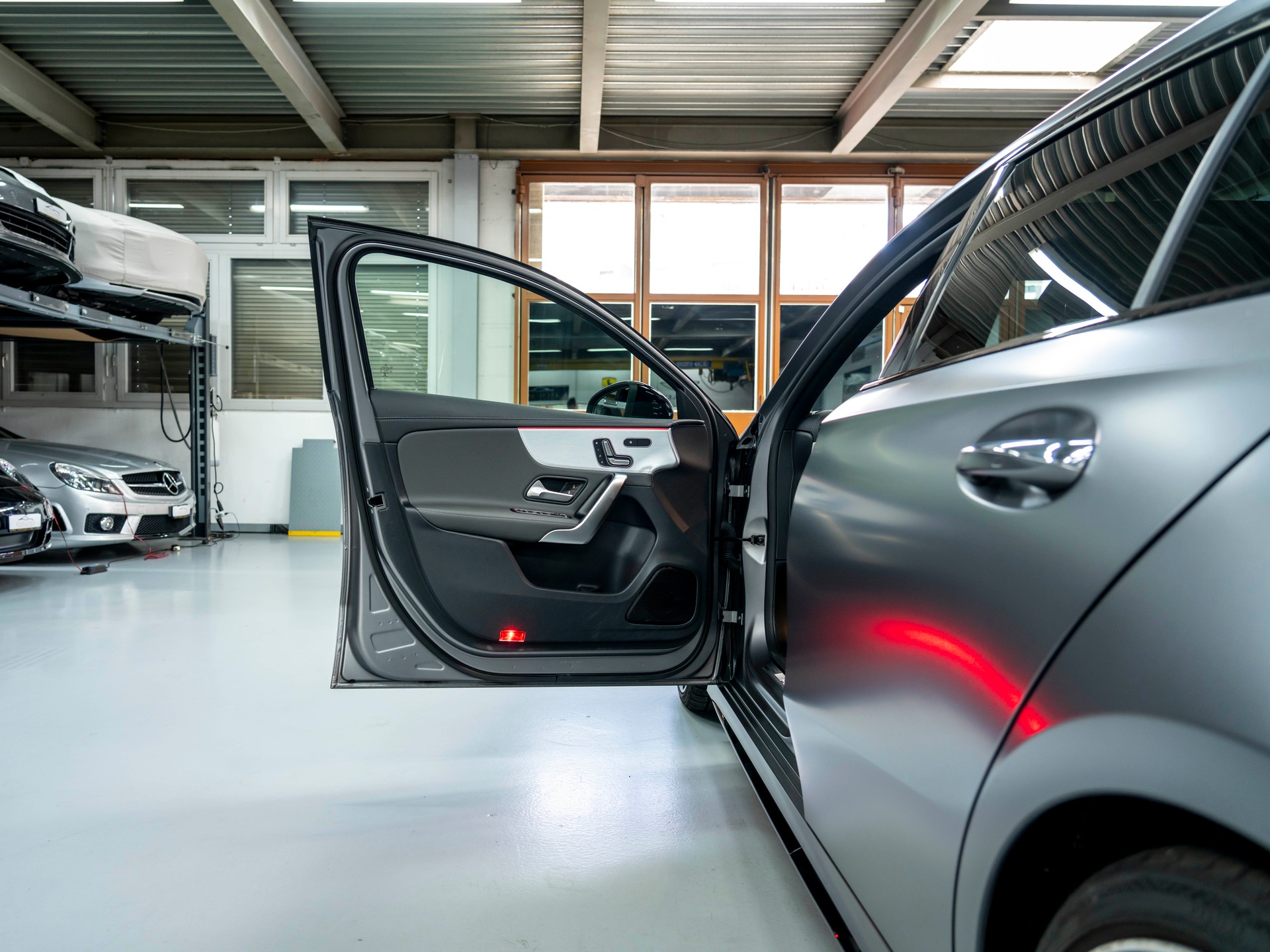 MERCEDES-BENZ A 35 AMG 4Matic Speedshift-image-21
