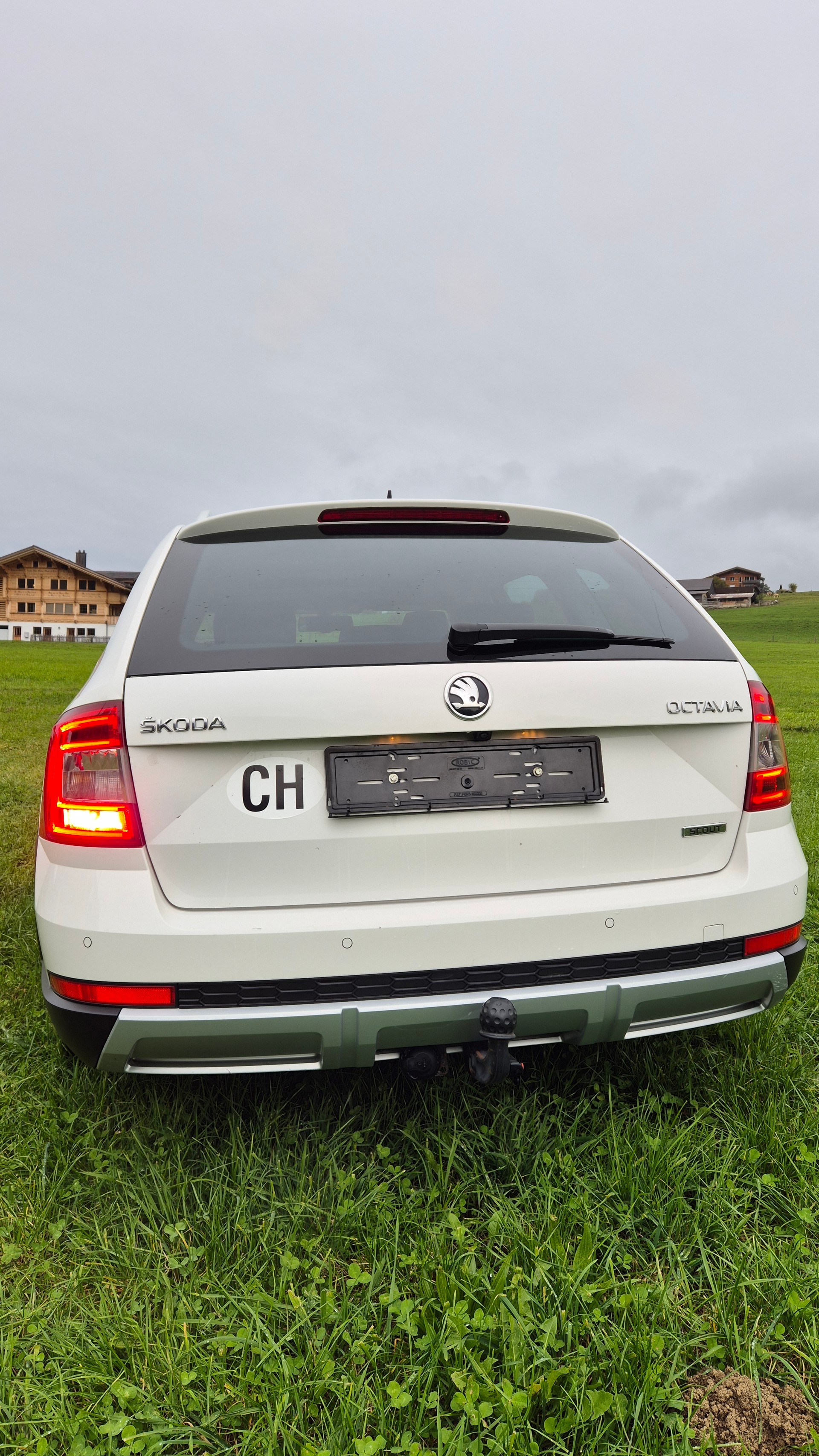 SKODA 2.0 TDI 184 4x4 DSG-image-5