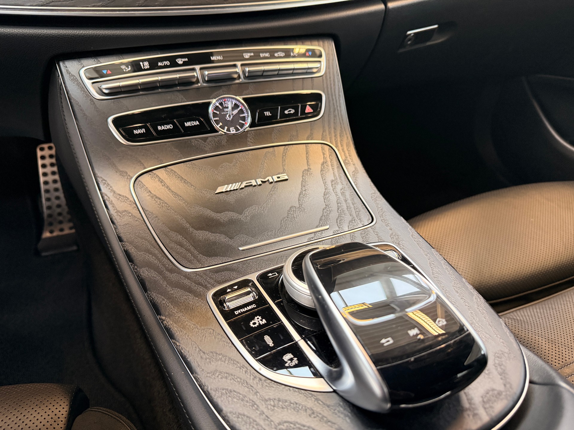 MERCEDES-BENZ E 63 AMG 4 Matic 9G-Tronic-image-8