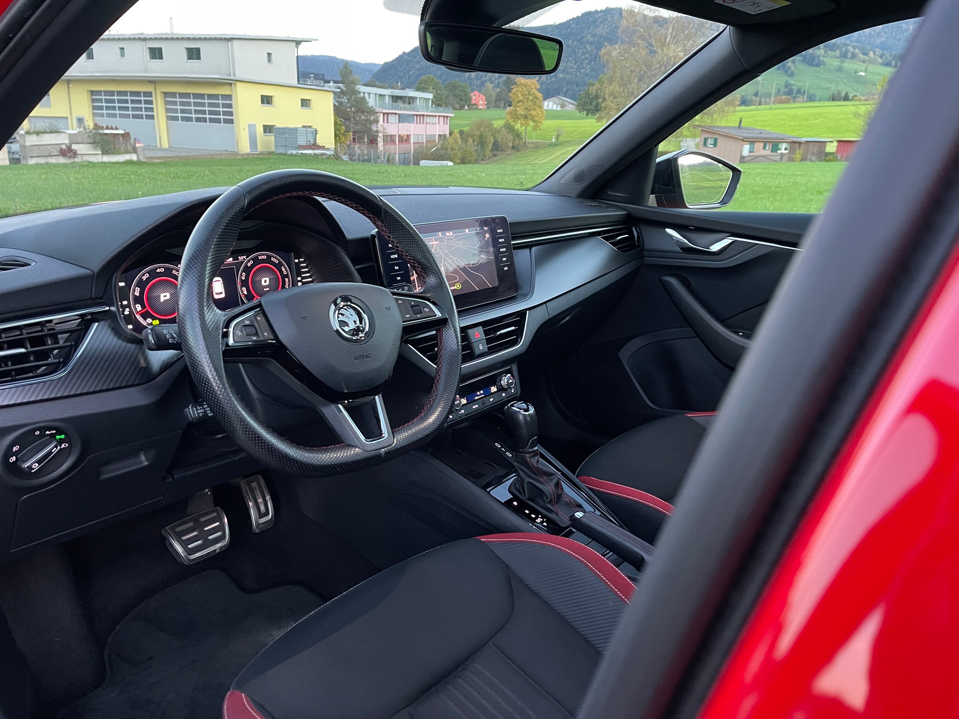 SKODA Kamiq 1.5 TSI ACT Monte Carlo DSG-image-3