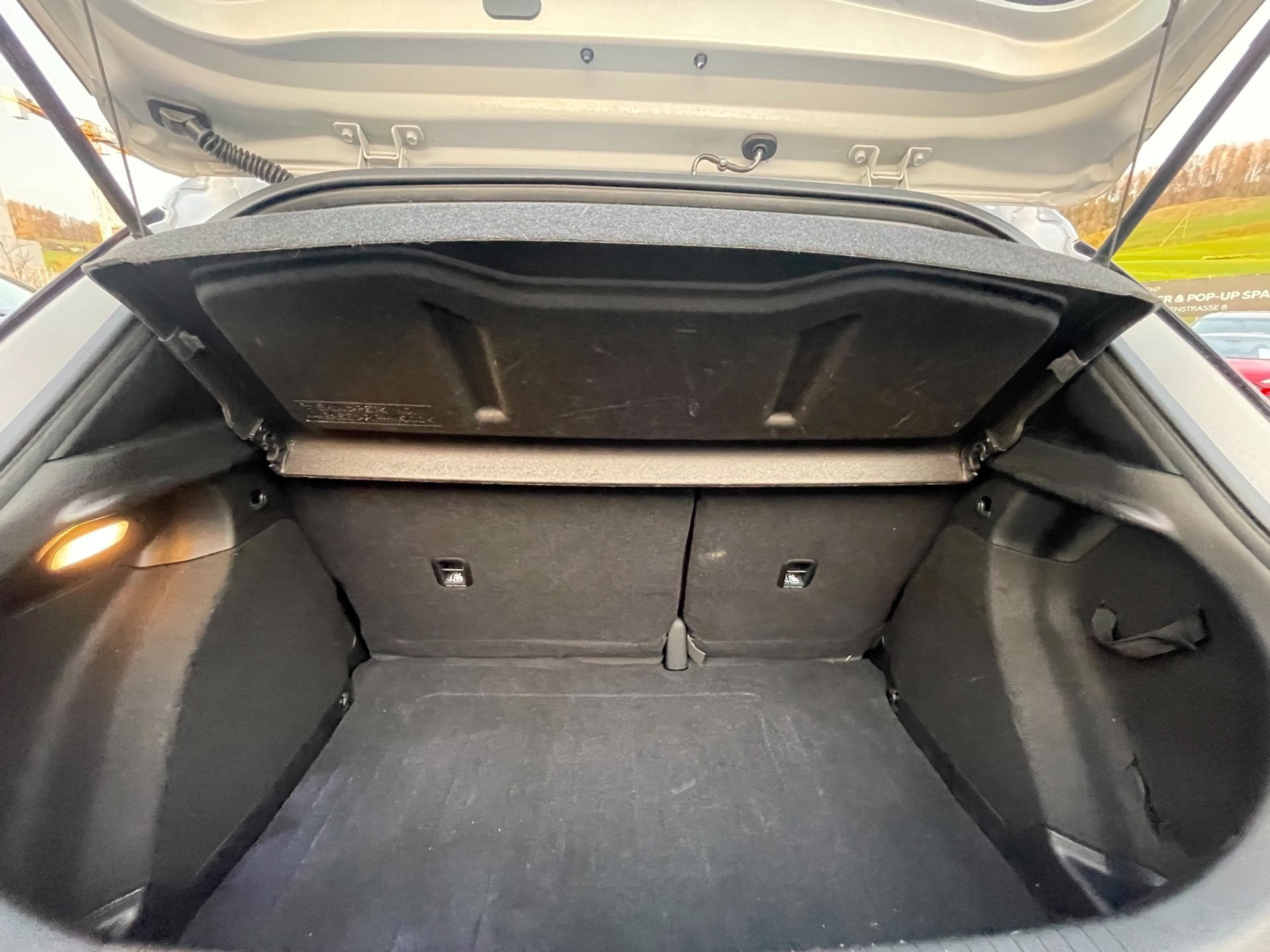 HYUNDAI i20 1.0 T-GDi Amplia DCT-image-9
