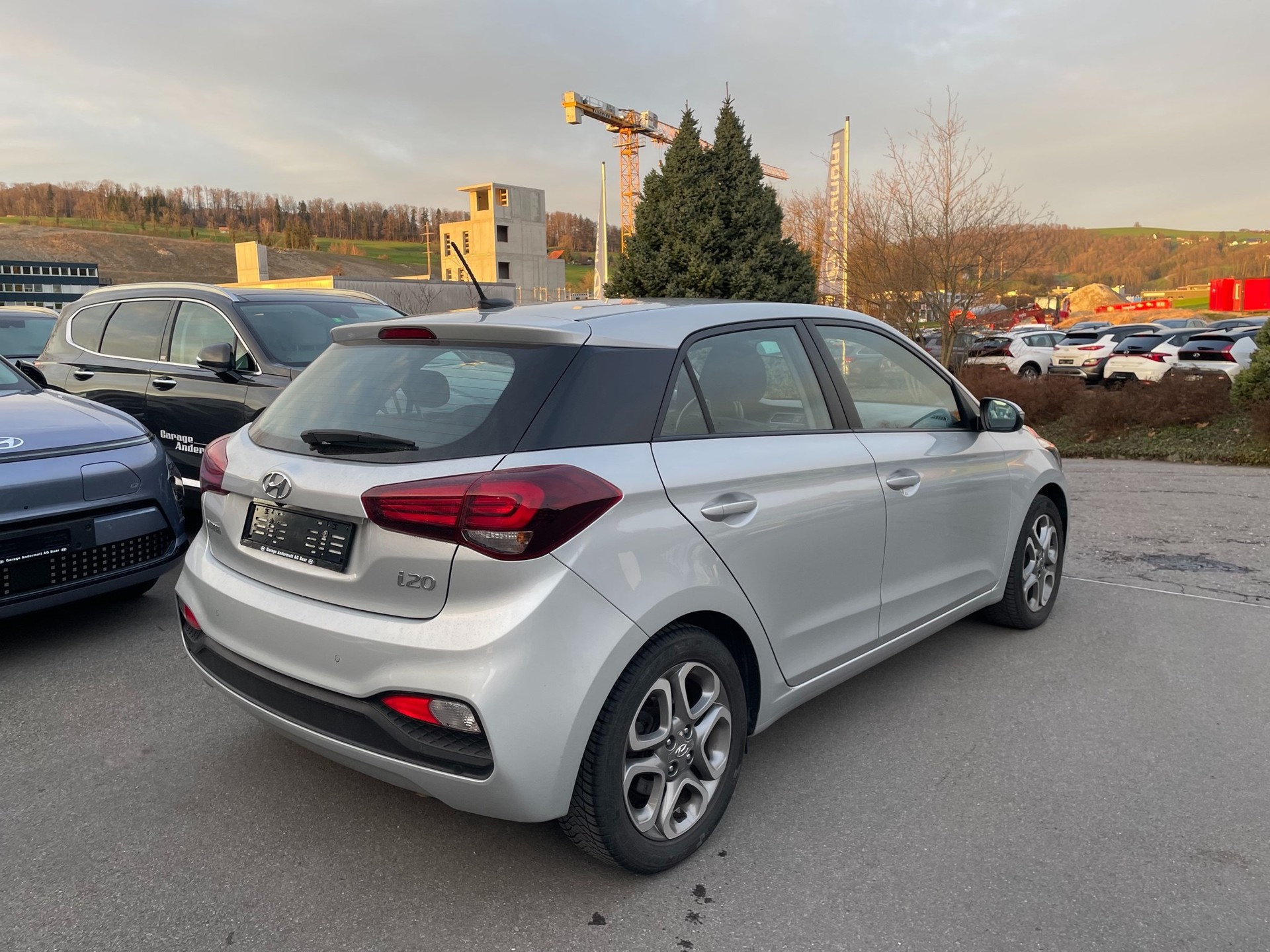 HYUNDAI i20 1.0 T-GDi Amplia DCT-image-5