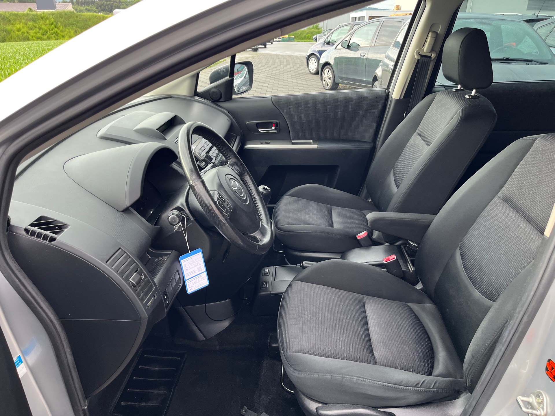 MAZDA 5 2.0 16V Confort-image-6