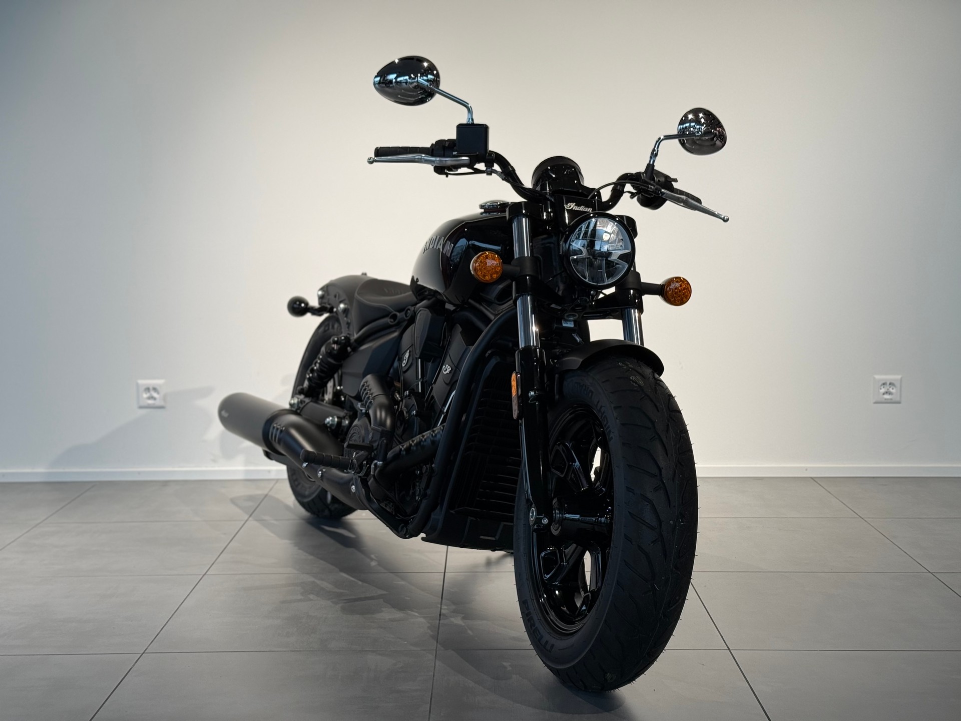 INDIAN Scout Sixty Bobber-showroom-element-1