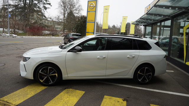 OPEL Astra ST 1.2i MHEV Edit.-image-2