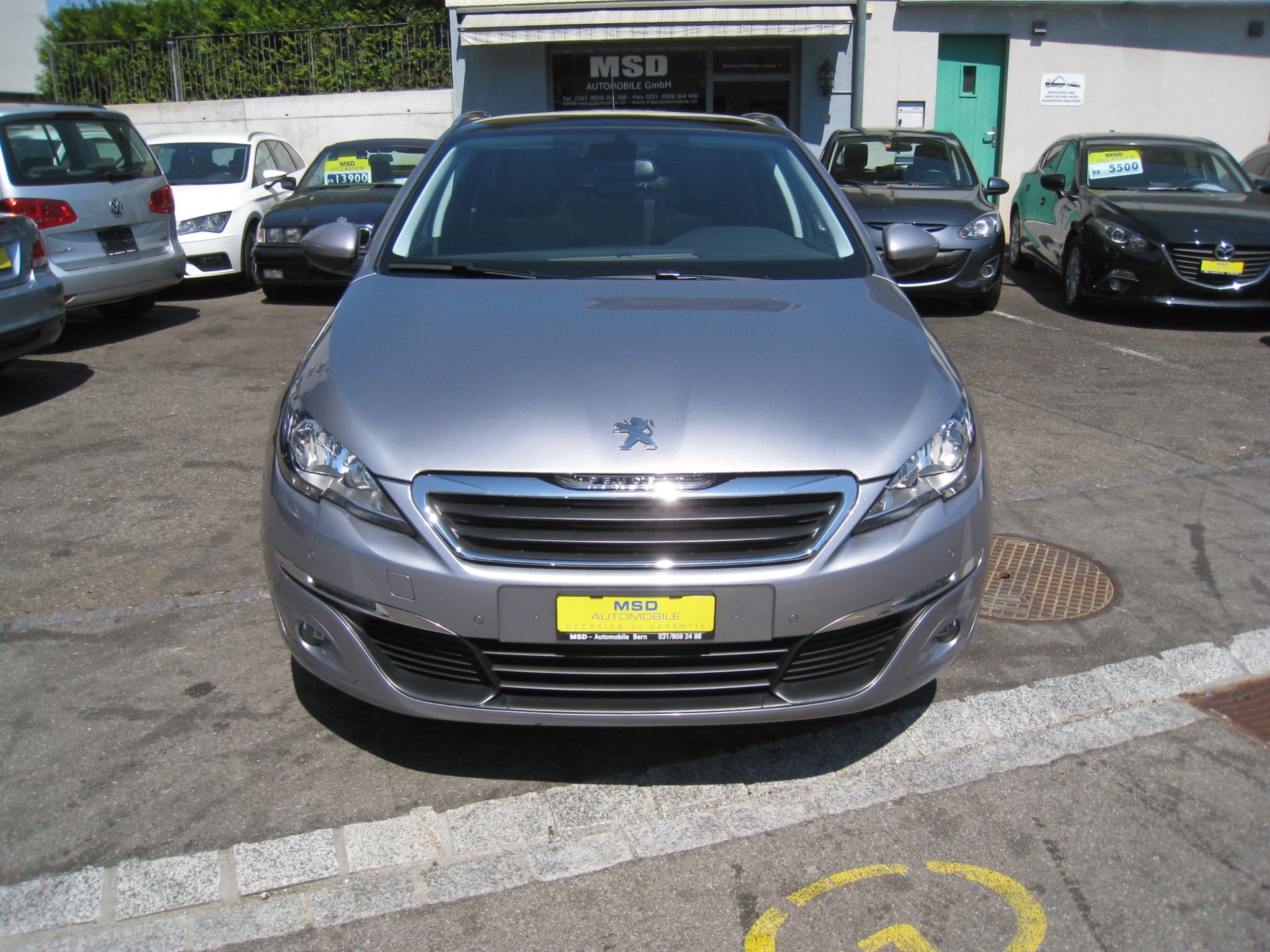 PEUGEOT 308 SW 1.2 THP Style-image-2