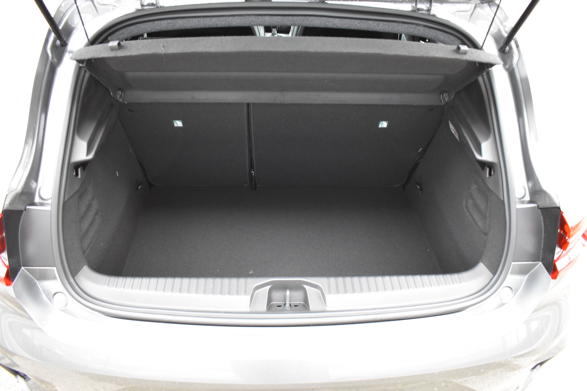 MITSUBISHI COLT 1.6 HEV Intense-image-5
