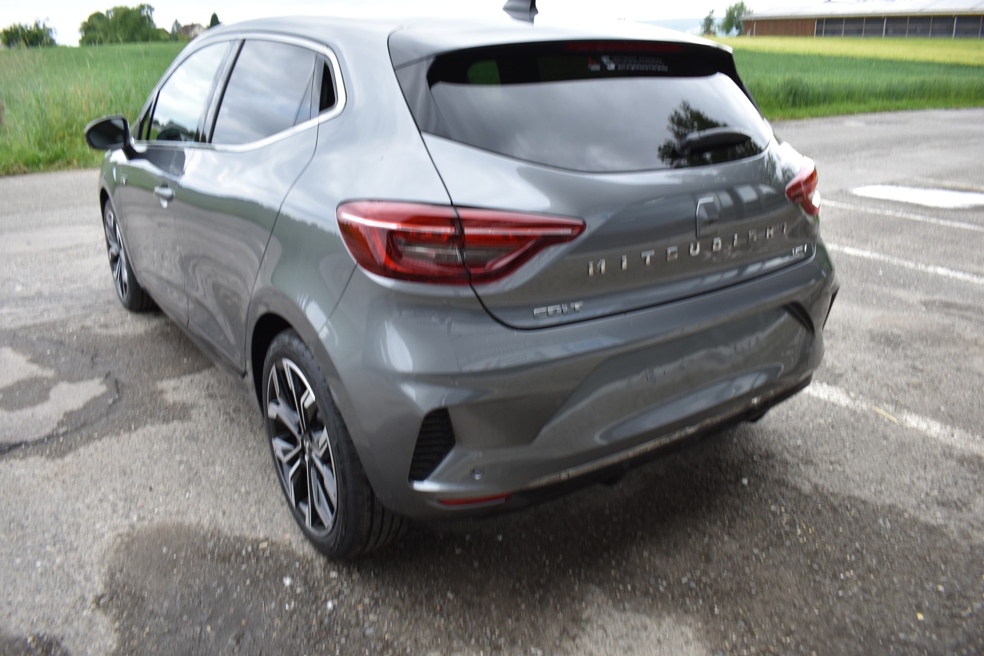 MITSUBISHI COLT 1.6 HEV Intense-image-6
