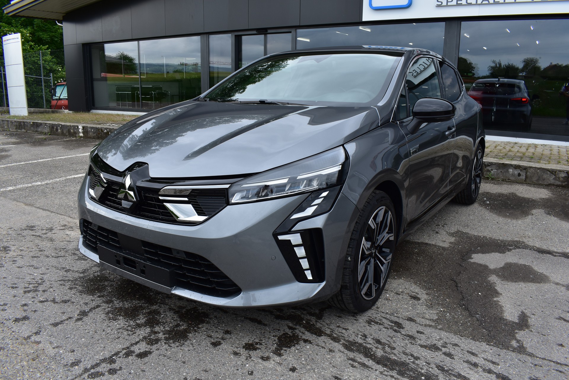 MITSUBISHI COLT 1.6 HEV Intense-image-8