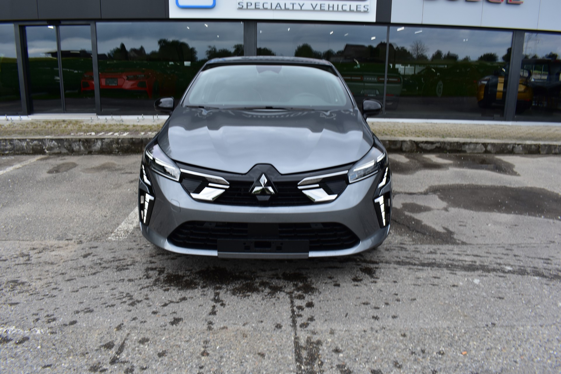MITSUBISHI COLT 1.6 HEV Intense-image-0