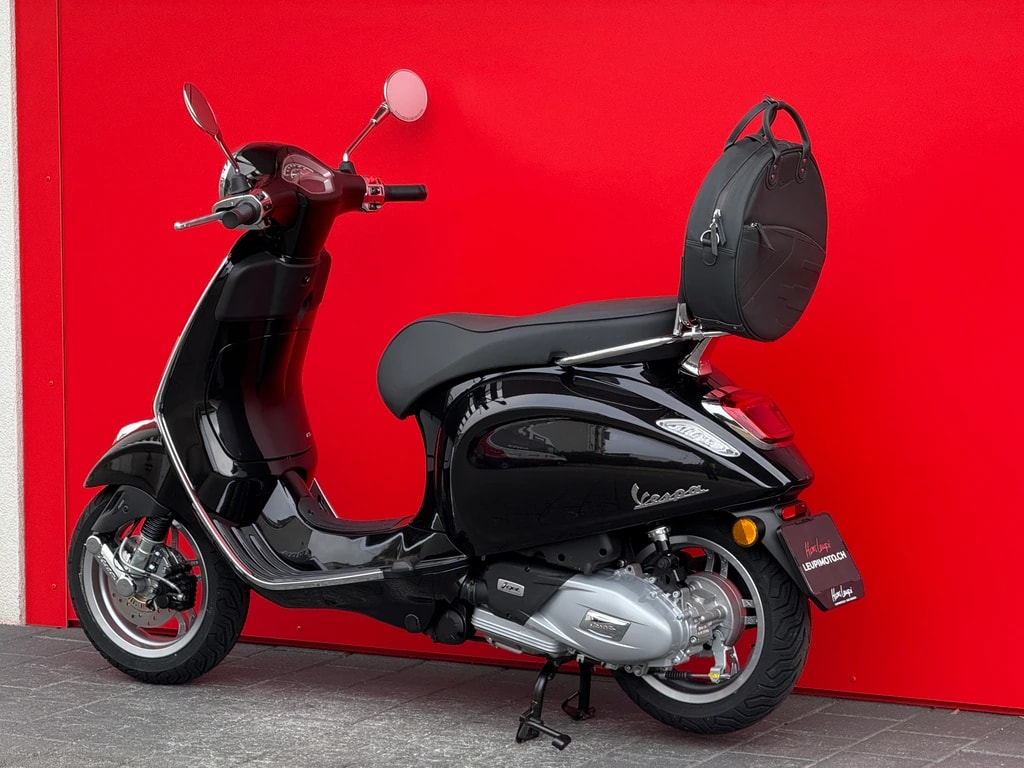 PIAGGIO Vespa 125 Primavera Euro 5+-showroom-element-1