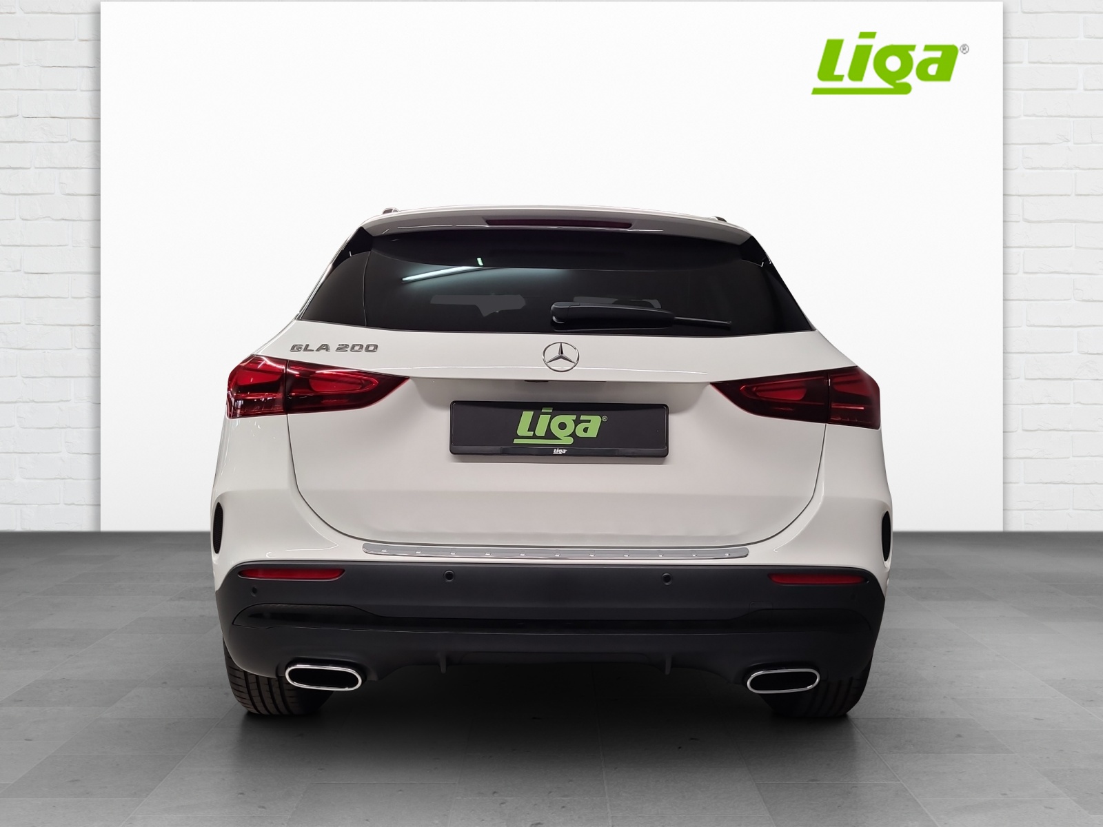 MERCEDES-BENZ GLA 200 Night Star-image-4