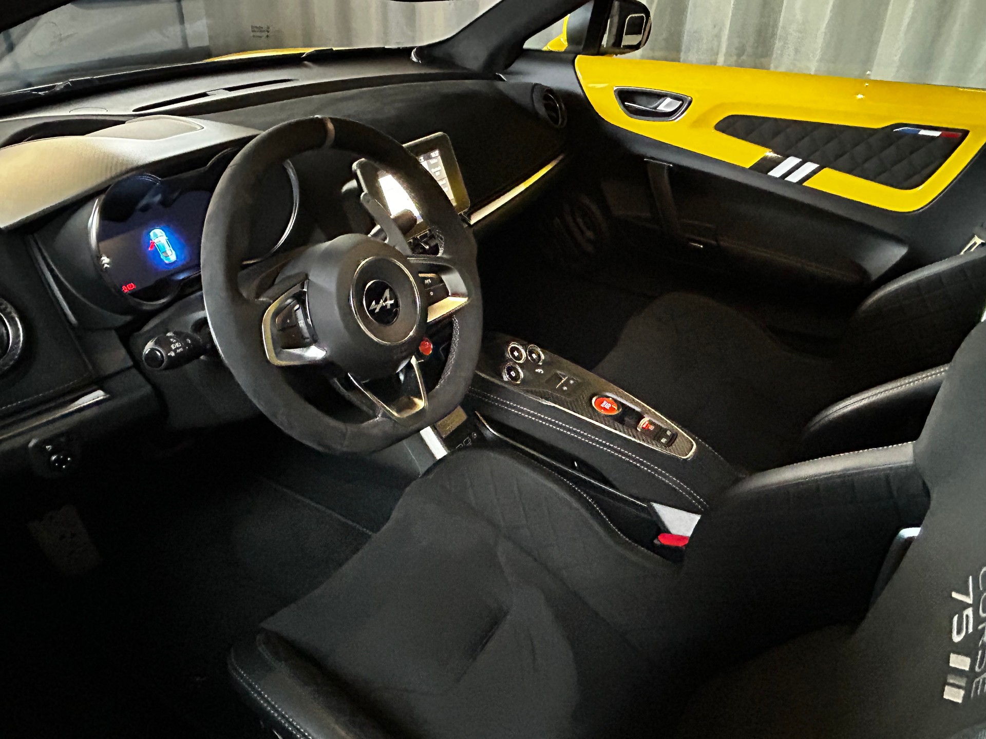 ALPINE A110 S Tour de Corse 75 Limited Edition 115/150-image-2