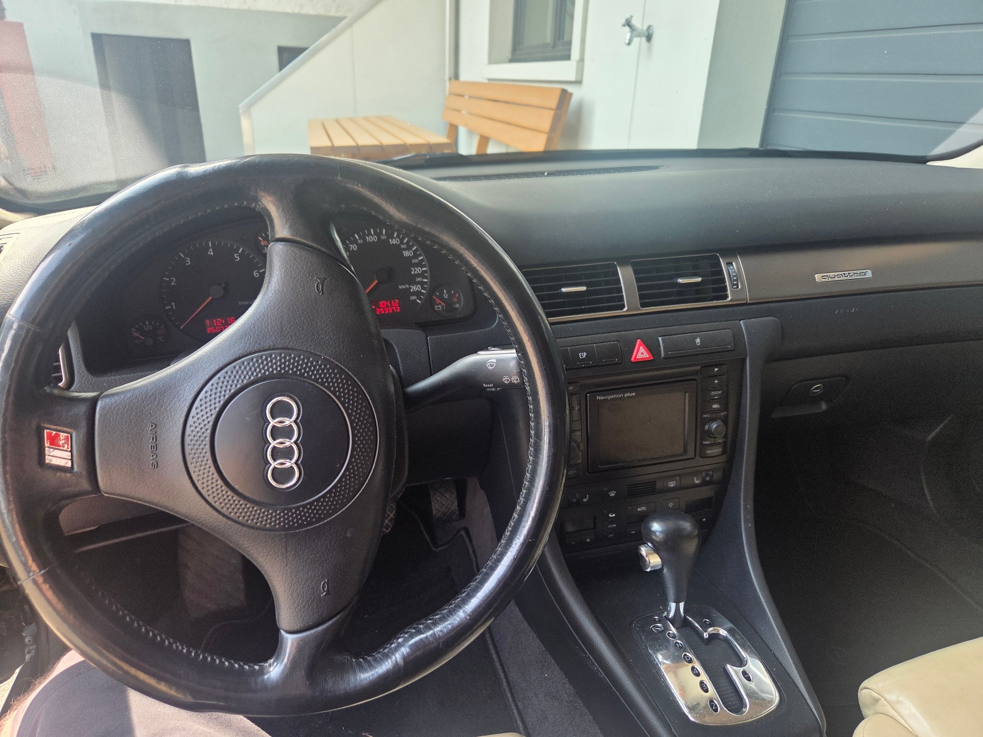 AUDI A6 4.2 quattro Advance tiptronic-image-3