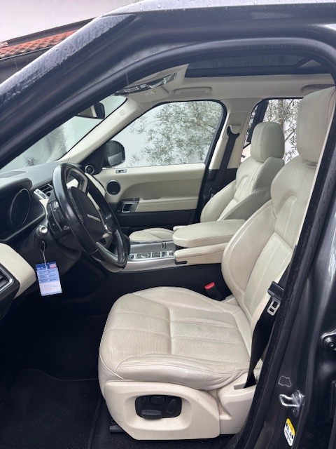 LAND ROVER Range Rover Sport 3.0 SDV6 Autobiography-image-3