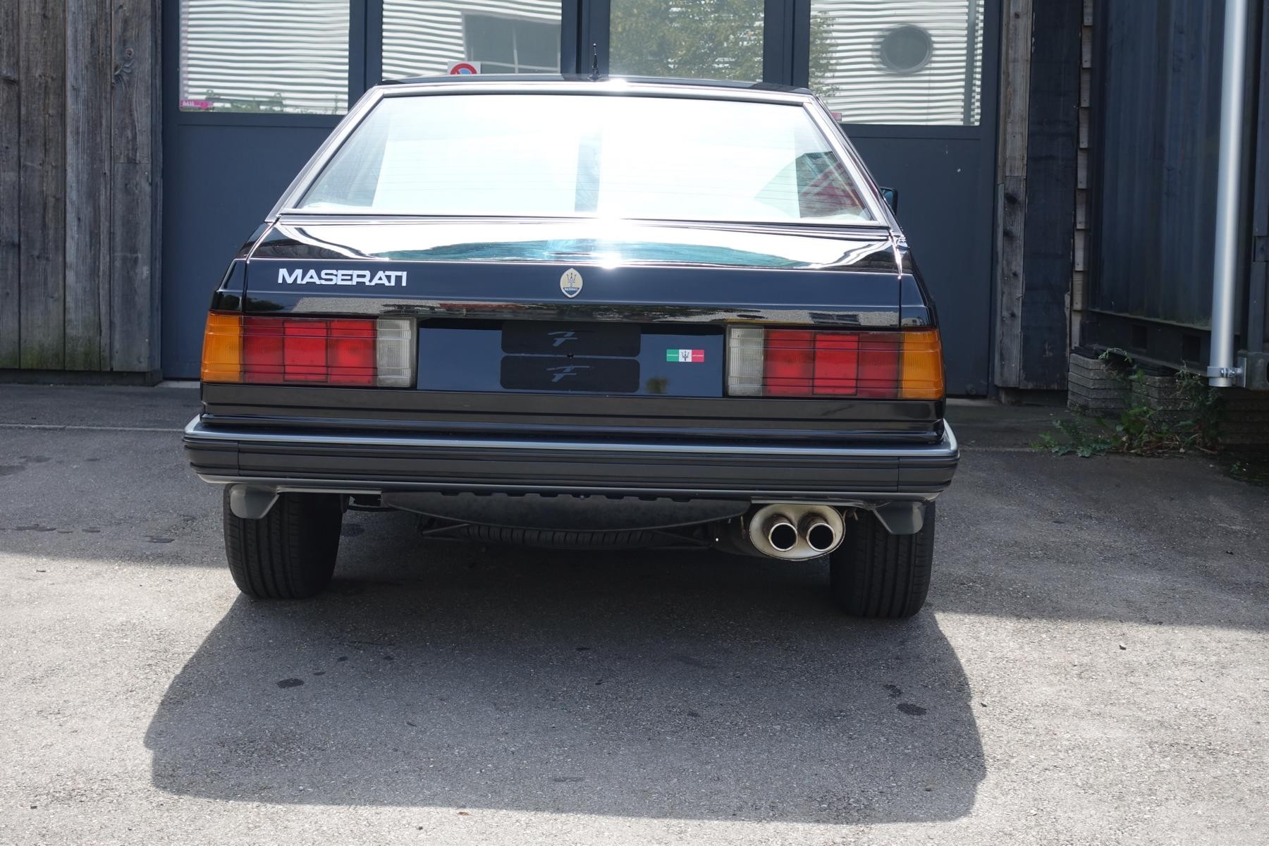 MASERATI (E) SI 2.5 Black-image-4