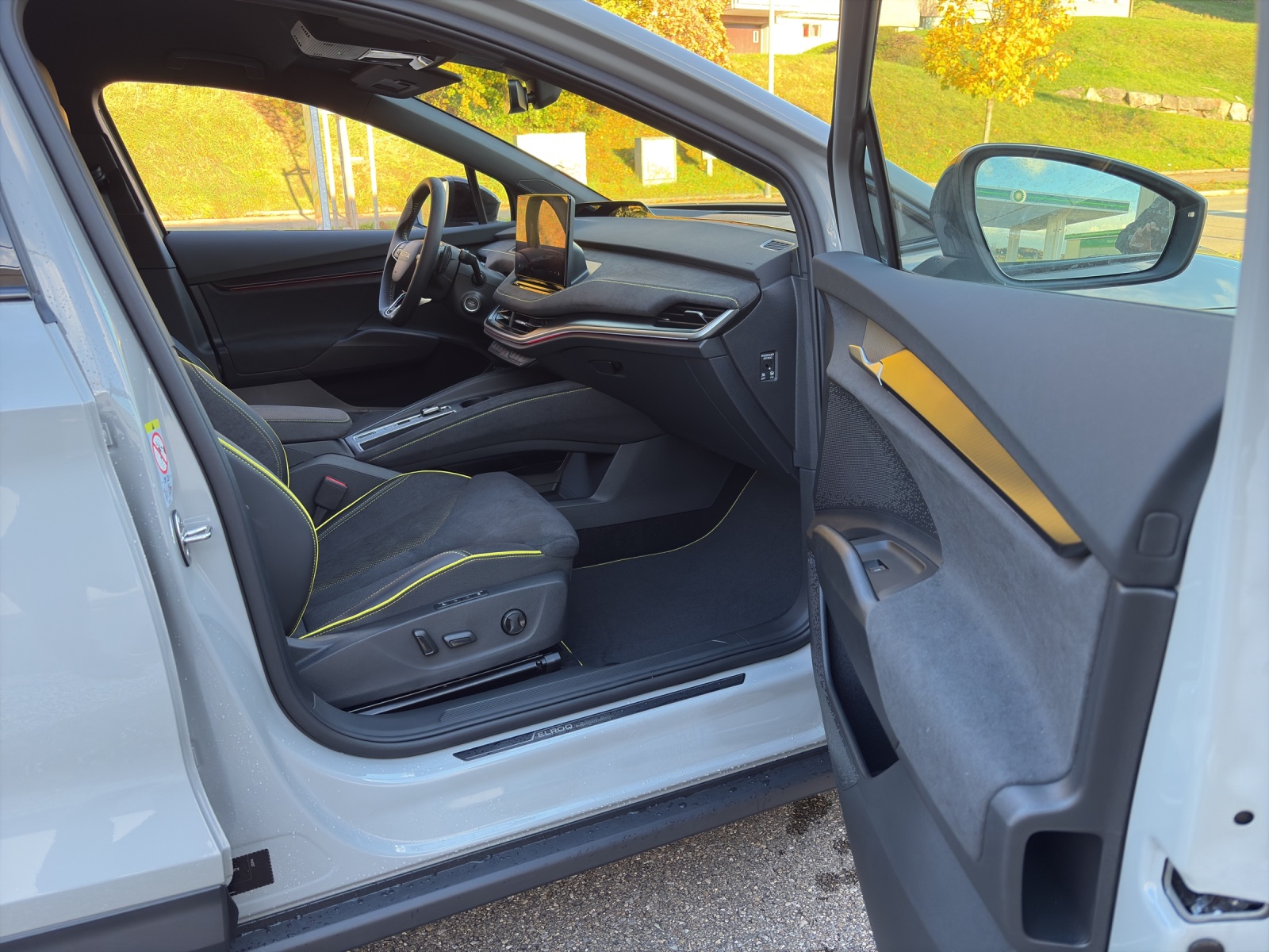 SKODA Elroq 85 RS 4x4-image-5