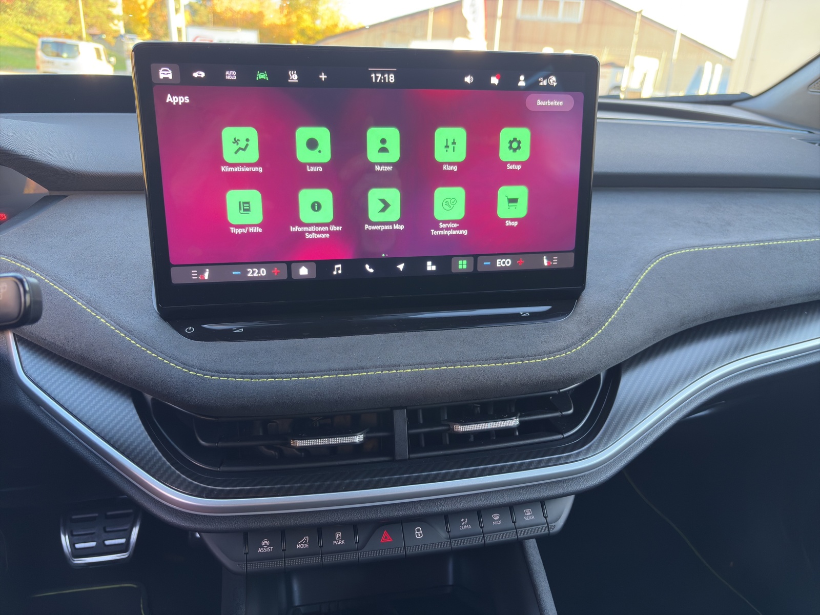 SKODA Elroq 85 RS 4x4-image-12