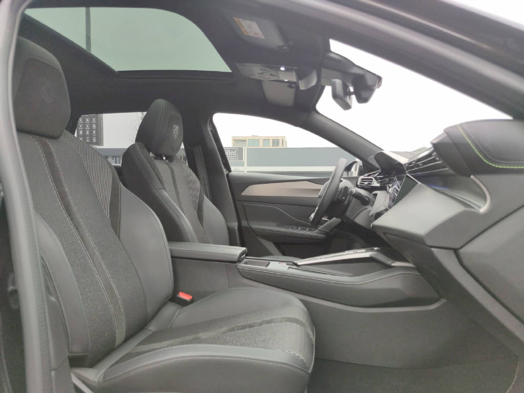 PEUGEOT 308 SW 1.6 PHEV 180 GT-image-10