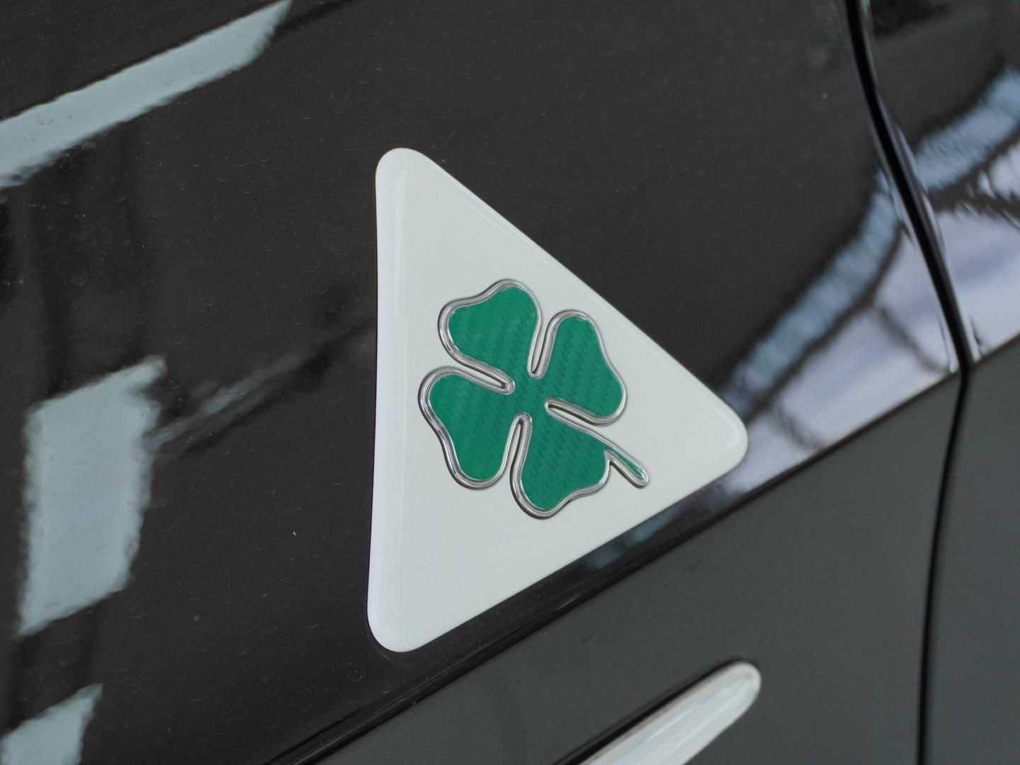 ALFA ROMEO Giulietta 1750 TBi Quadrifoglio Verde-image-2