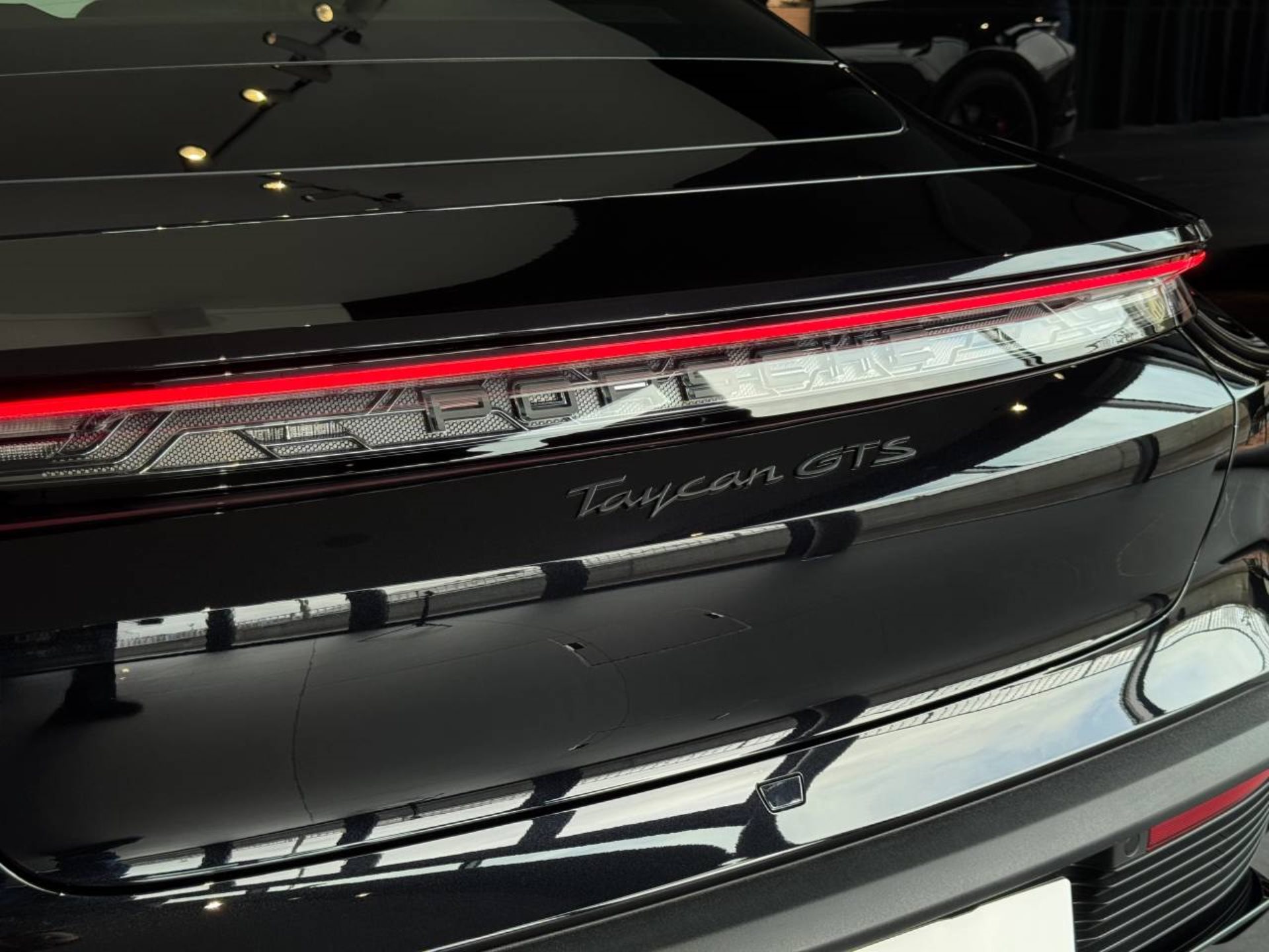 PORSCHE Taycan GTS-image-41