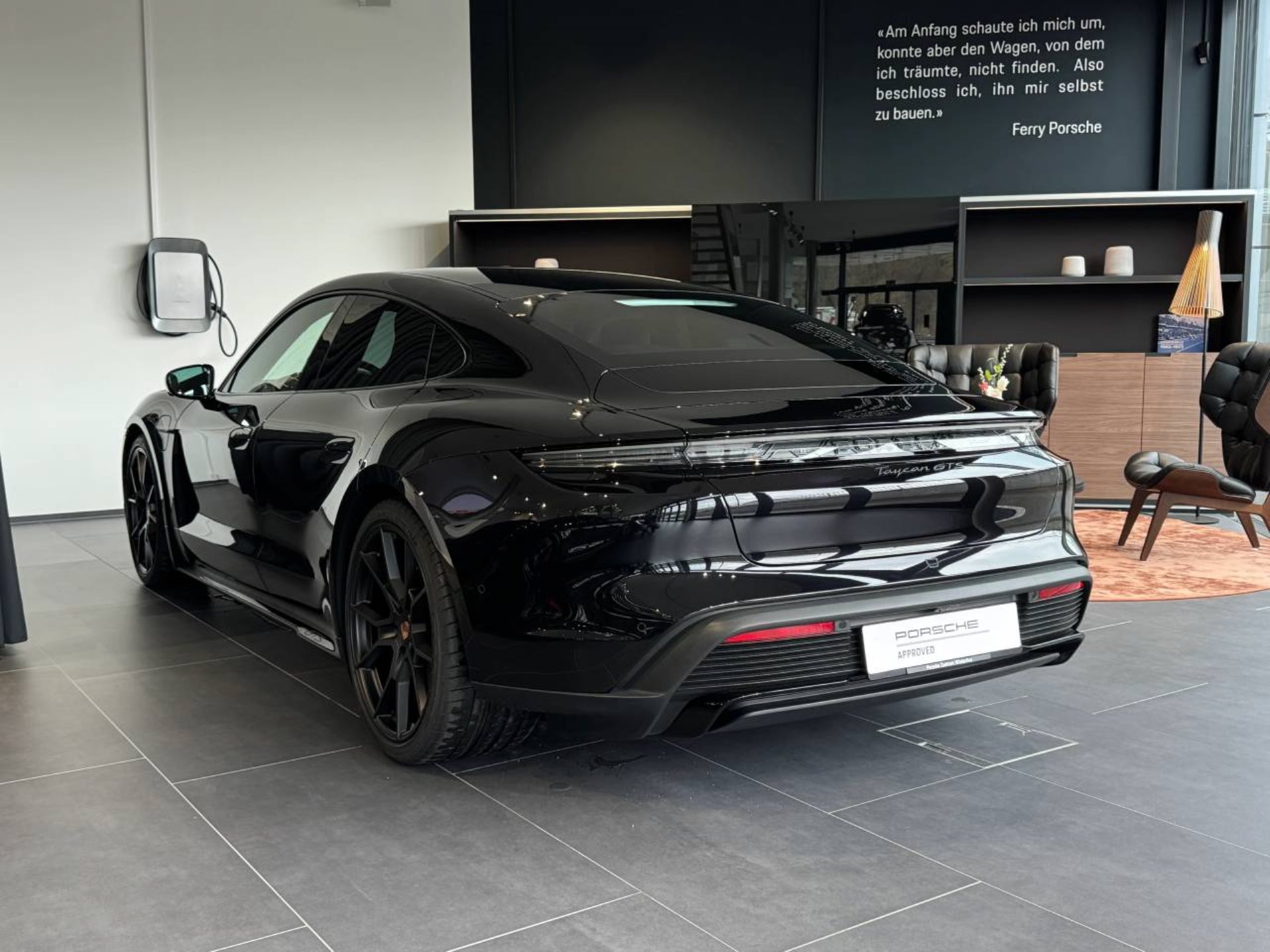 PORSCHE Taycan GTS-image-2