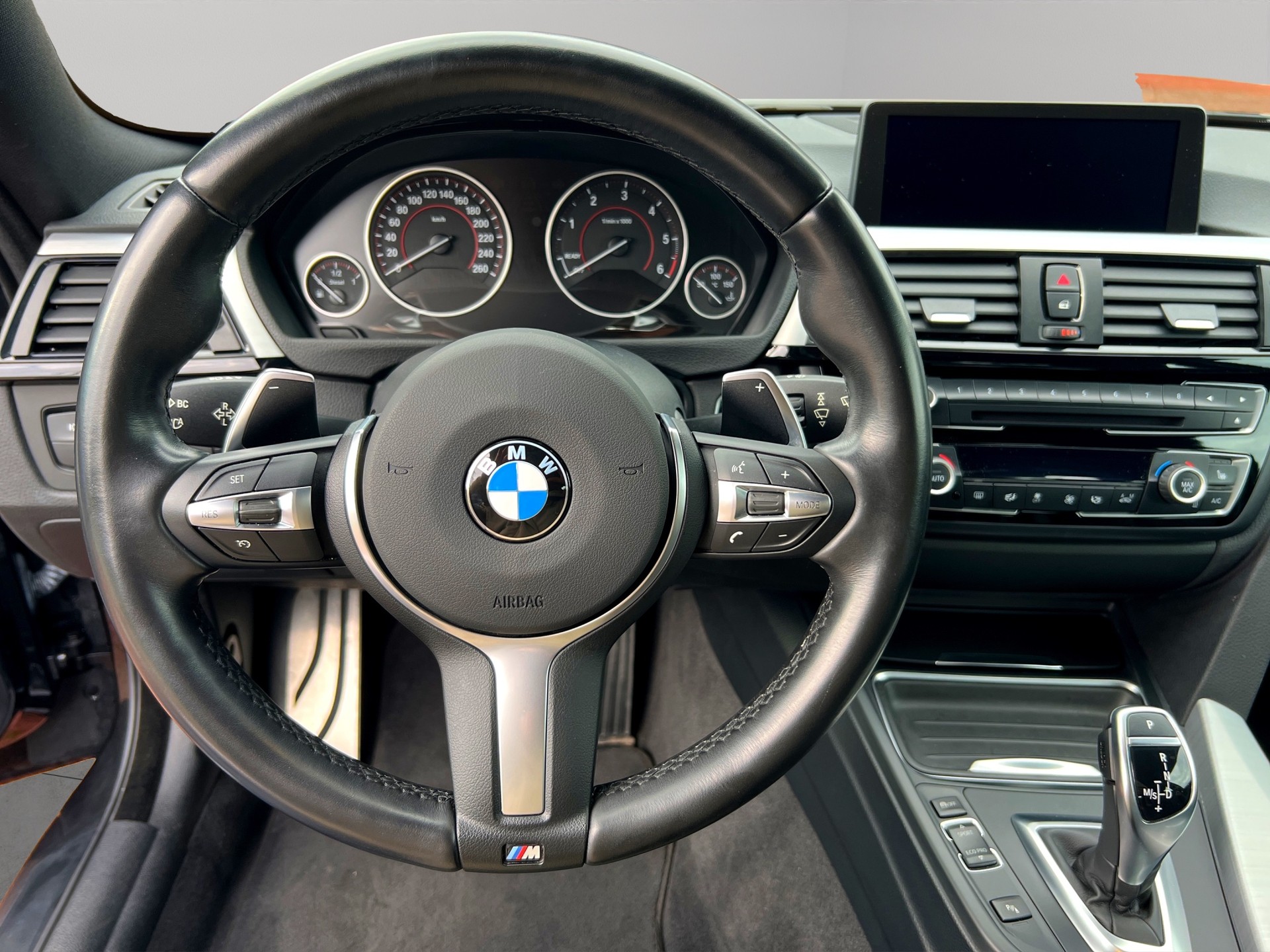 BMW 435d Coupé xDrive Steptronic M-Sportpaket-image-14