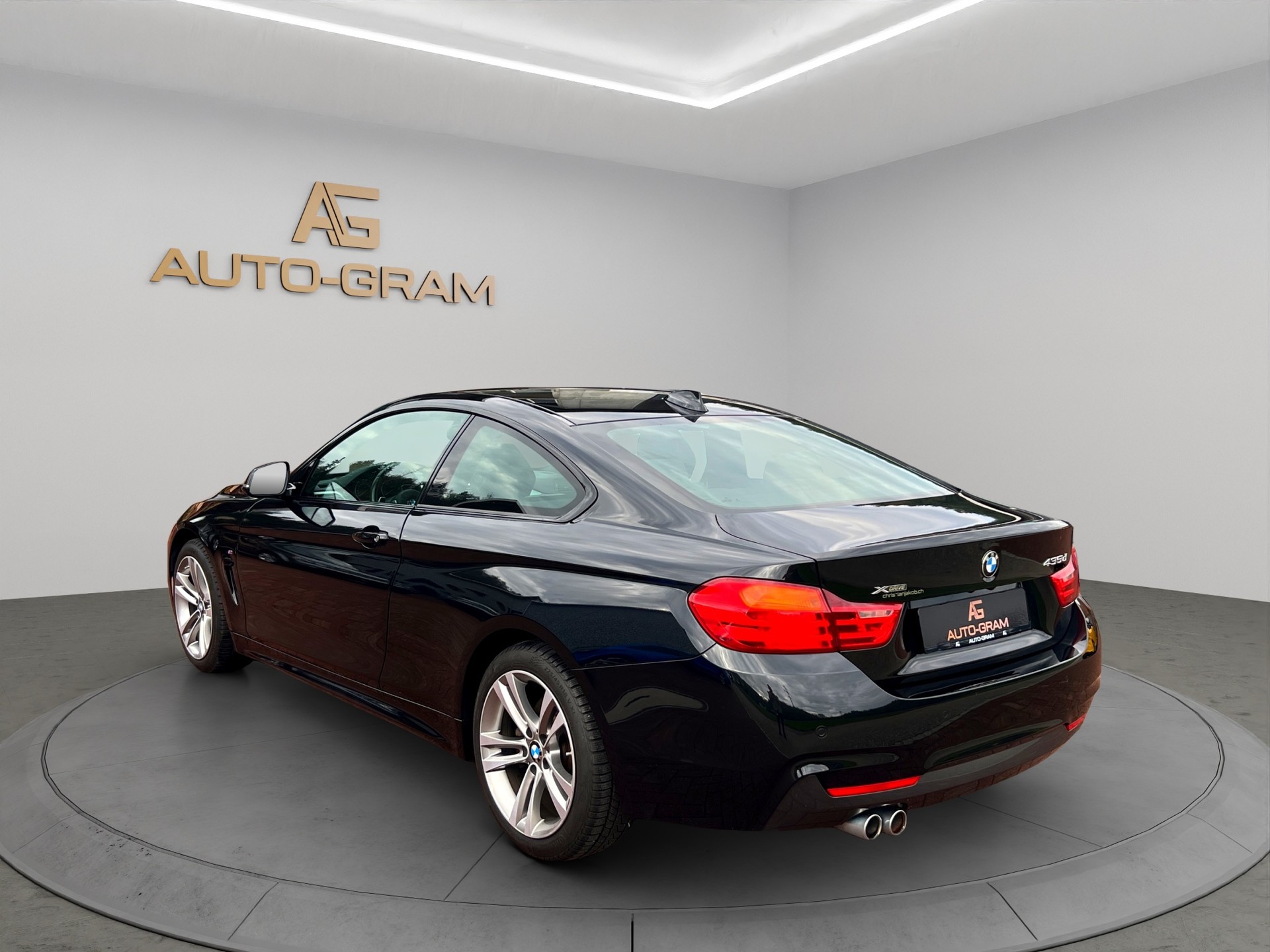 BMW 435d Coupé xDrive Steptronic M-Sportpaket-showroom-element-2