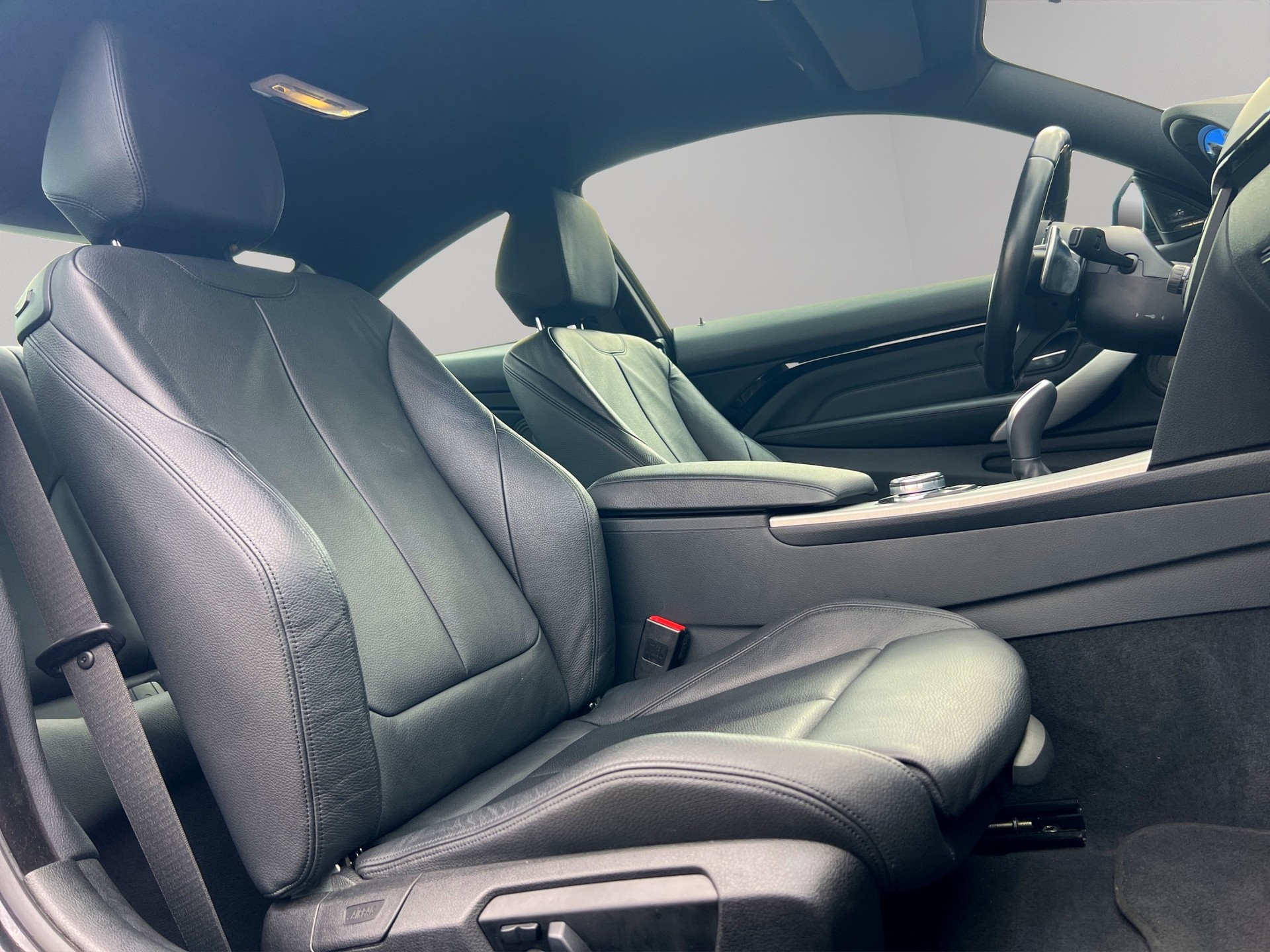 BMW 435d Coupé xDrive Steptronic M-Sportpaket-image-12