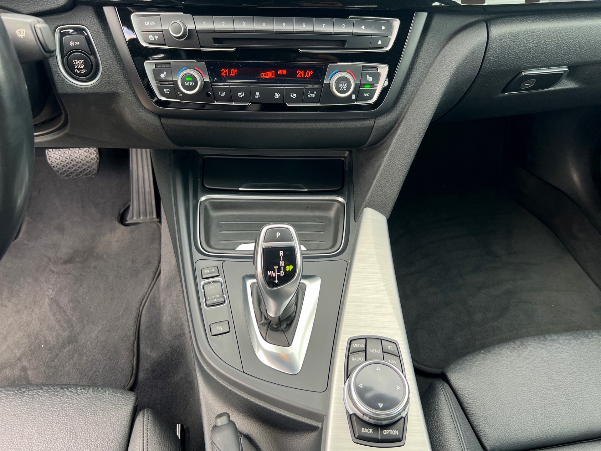 BMW 435d Coupé xDrive Steptronic M-Sportpaket-image-18